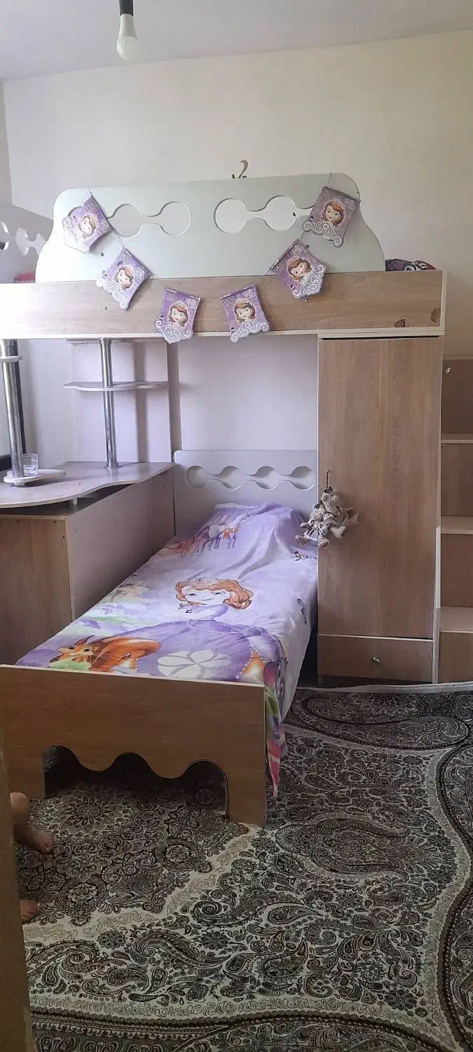 تخت خواب بچه دوطبقه|تخت و سرویس خواب|ری, دیلمان|دیوار
