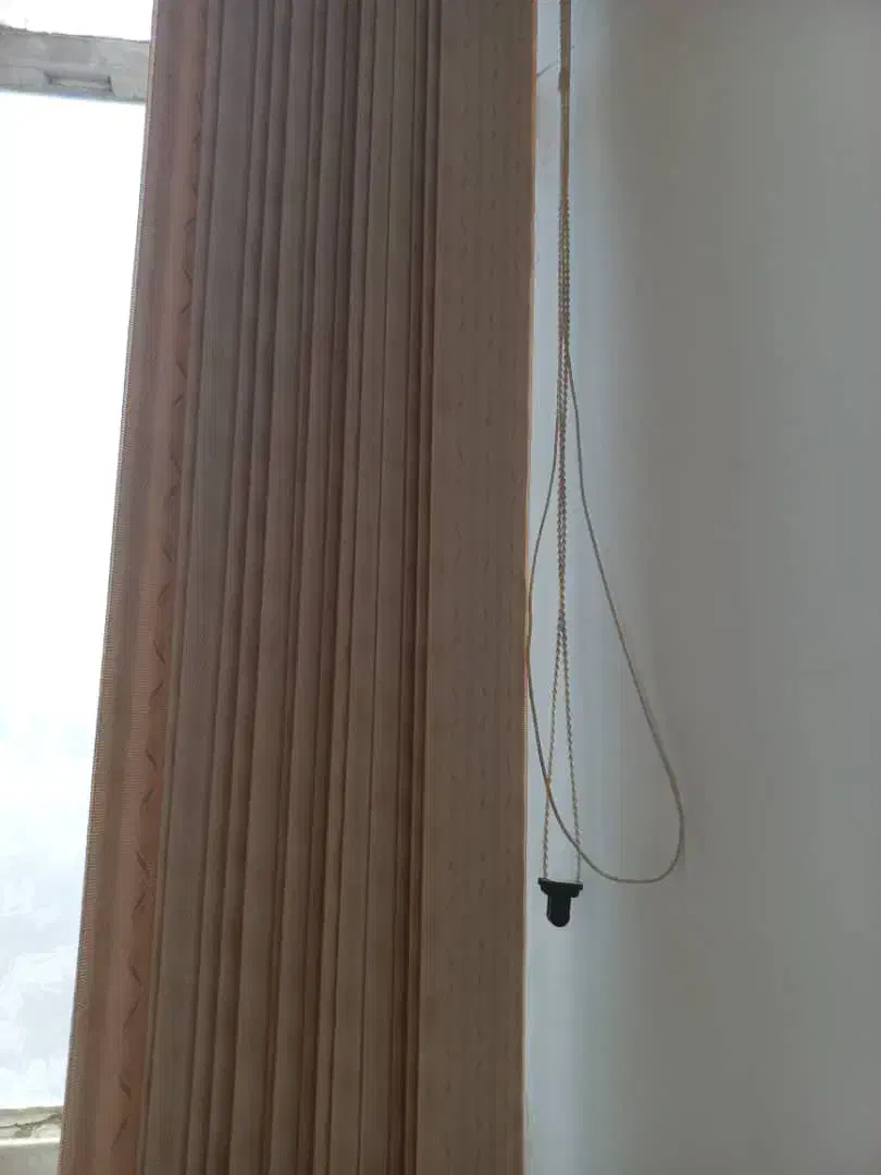 پرده لوردراپه کرمی|پرده، رانر، رومیزی|تهران, فلسطین (میدان انقلاب)|دیوار