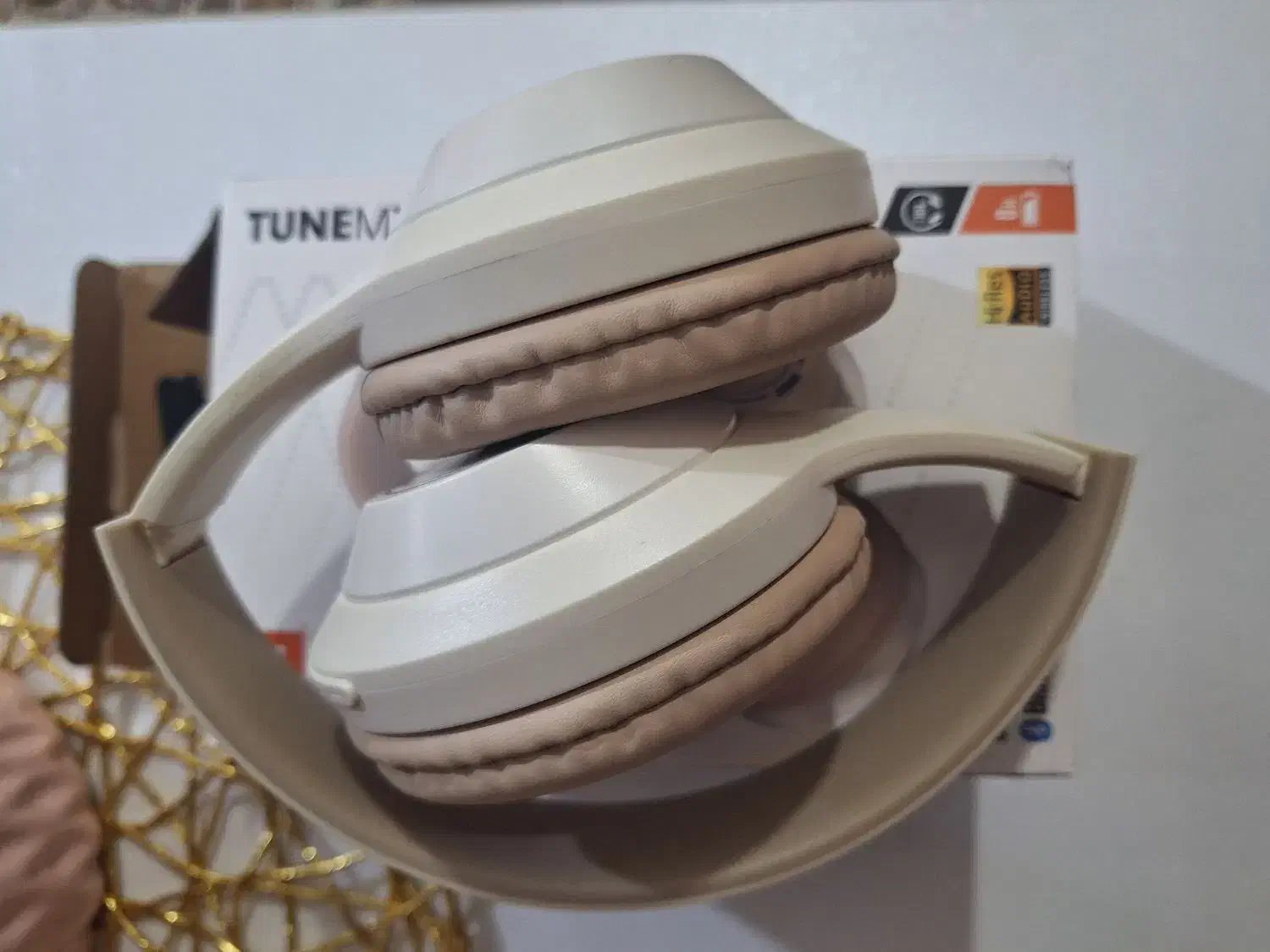 هدفون بلوتوثی|پخشکننده همراه|اهواز, کوی باهنر|دیوار