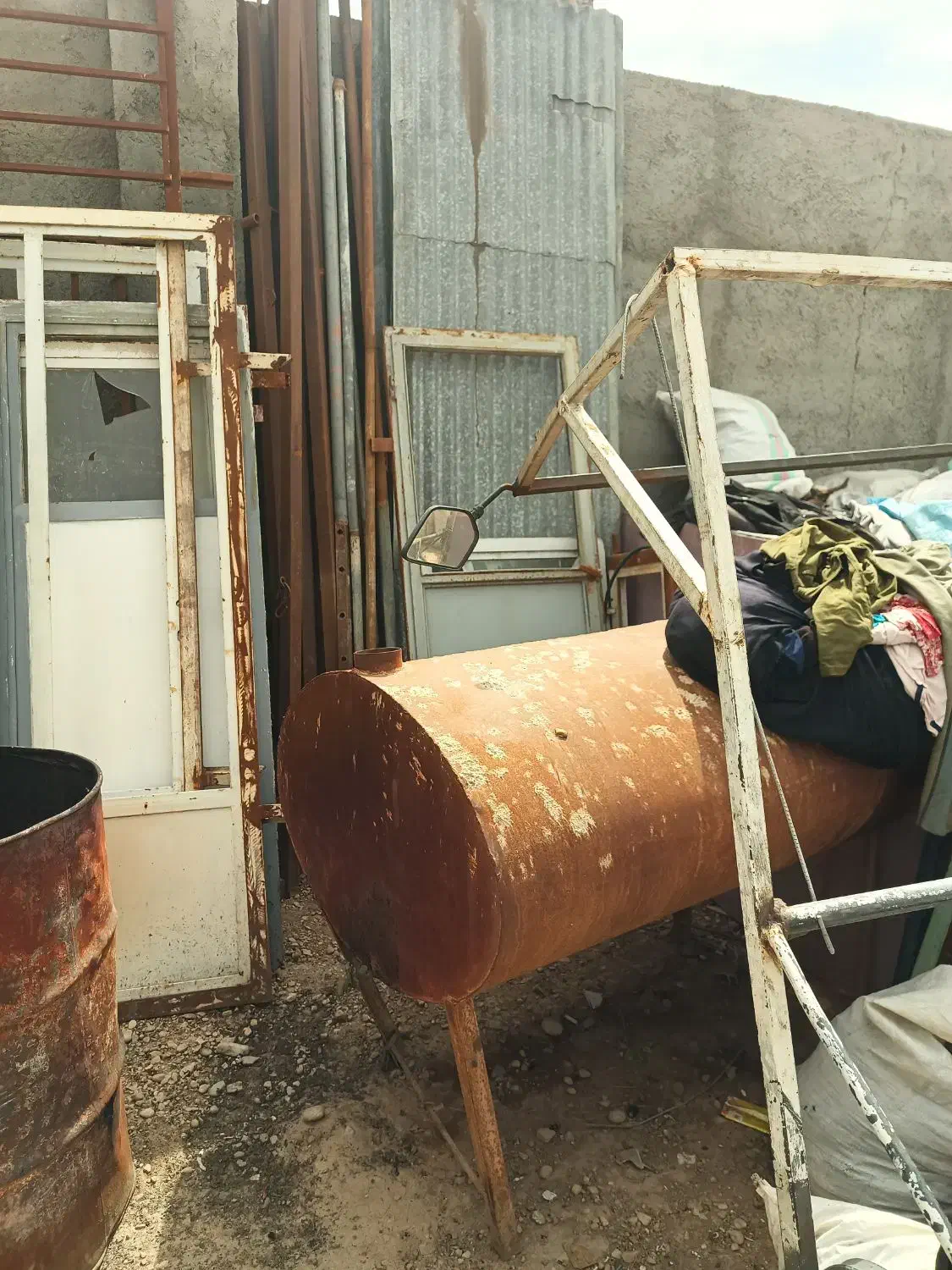 خرید انواع ضایعات درب منزل یا محل کار شما|عمده‌فروشی|شاهرود, |دیوار