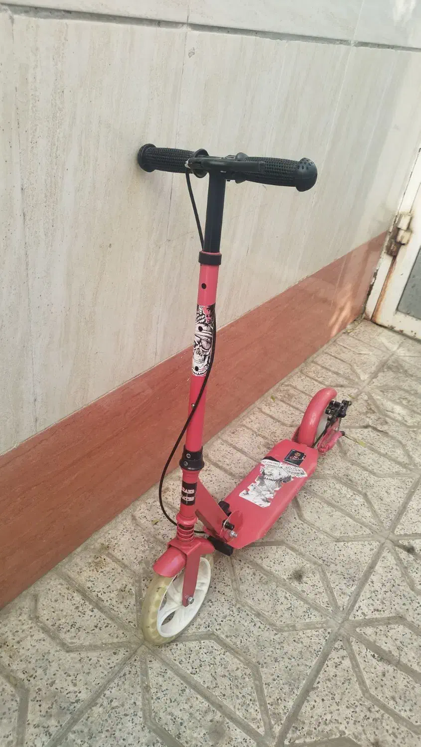 اسکوتر بزرگسال|دوچرخه، اسکیت، اسکوتر|مشهد, عبادی|دیوار