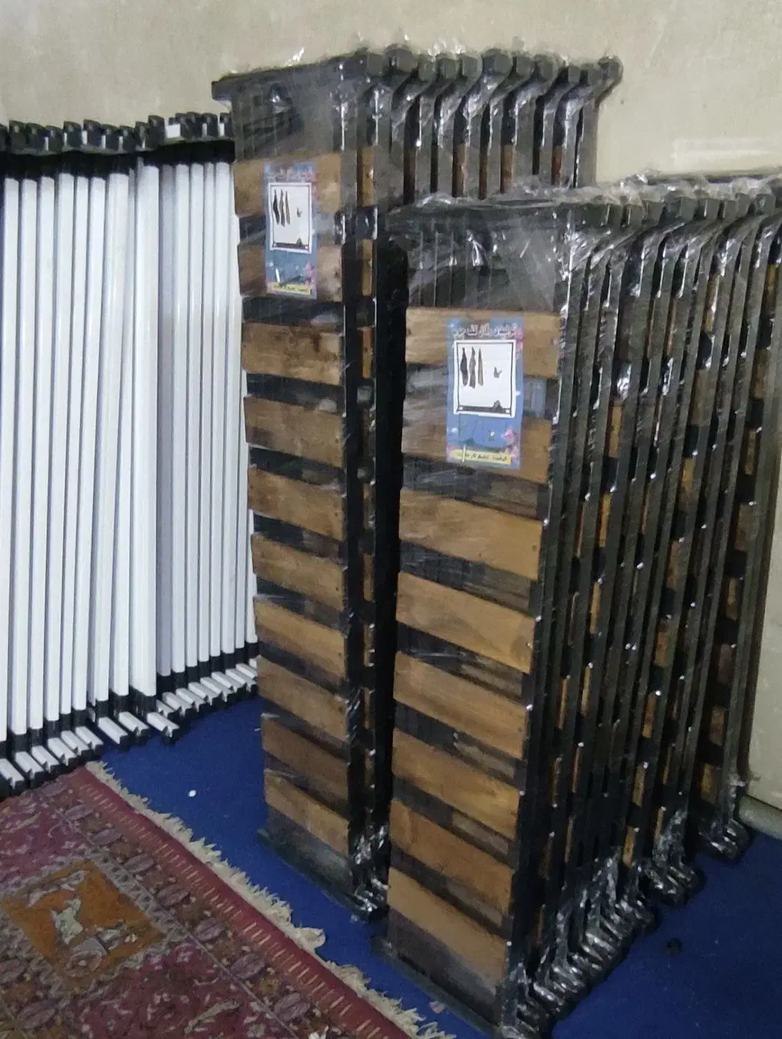 تولیدی رگال عزیزی عمده و تکی|بندرخت و رخت‌آویز|فردیس, شهرک شهید حسینی|دیوار