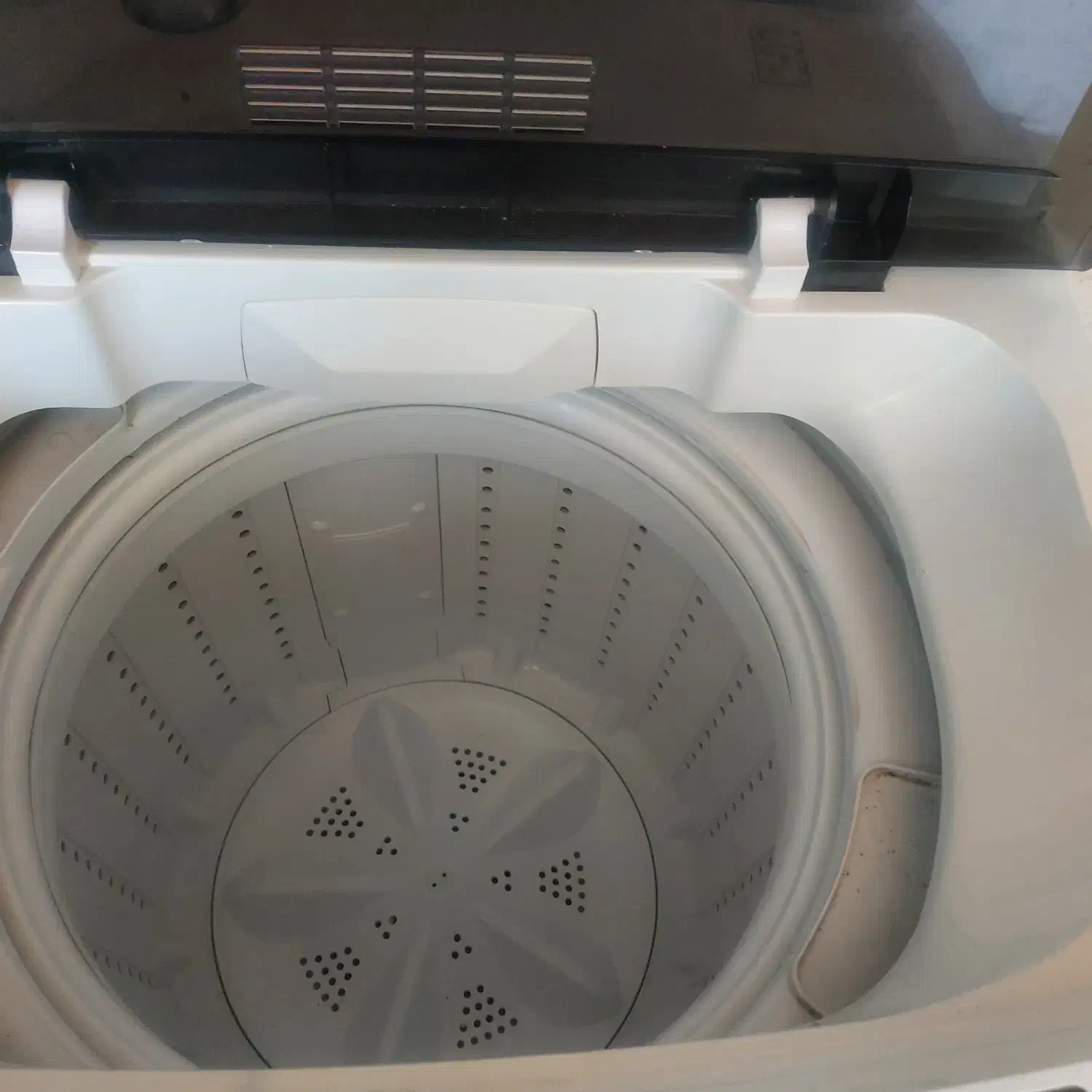 ماشین لباسشویی|ماشین لباسشویی و خشککن لباس|نورآباد, |دیوار