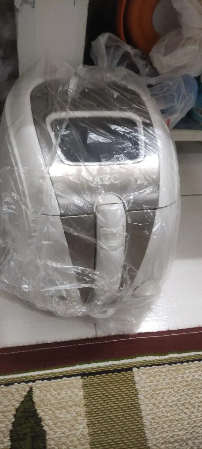 سرخ کن بسار تمیز و سالم|اجاق گاز و لوازم برقی پختوپز|بروجرد, |دیوار