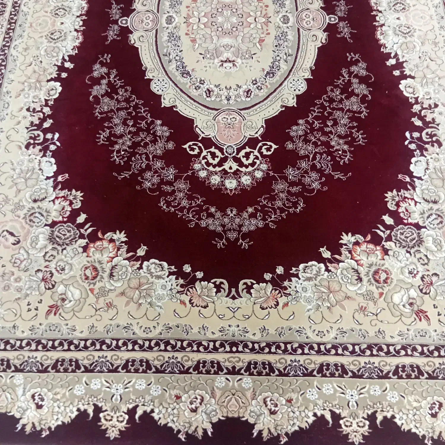 فرش ۵۰۰ شانه|فرش|اقبالیه, |دیوار