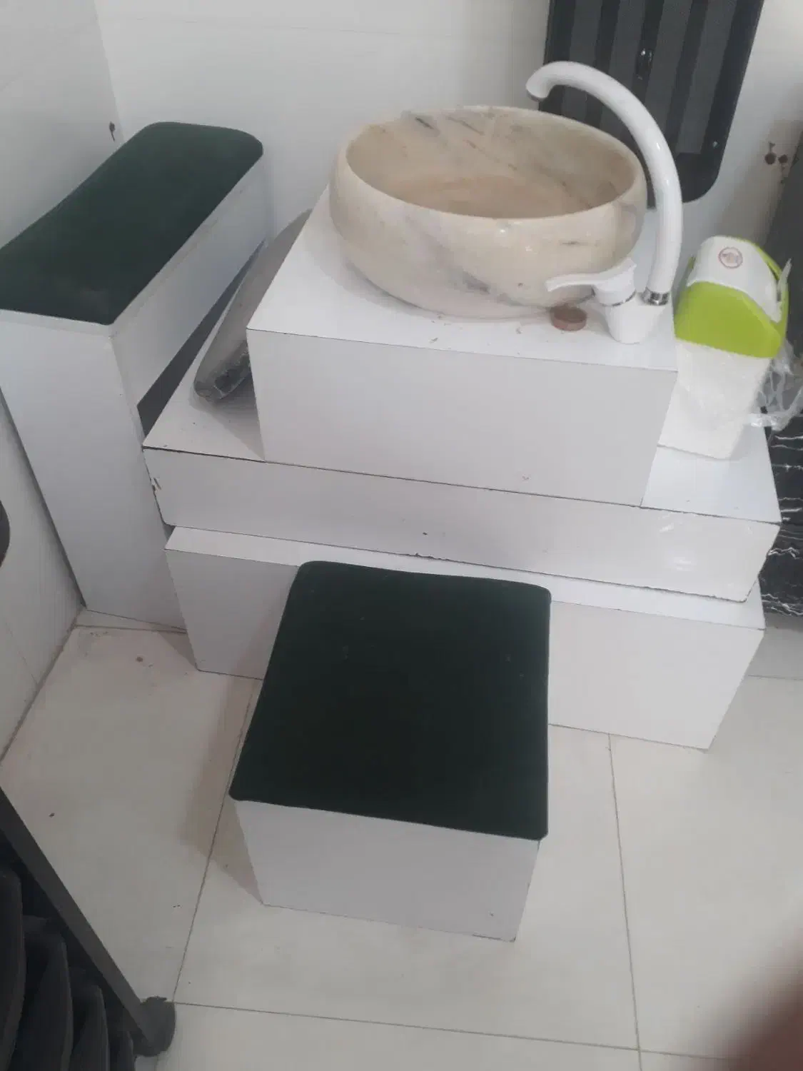 تخت مژه قوس دار|آرایشگاه و سالنهای زیبایی|نیشابور, ناسیونال|دیوار