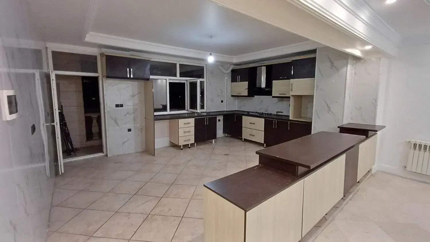 135متر3خواب/فول امکانات/تخلیه