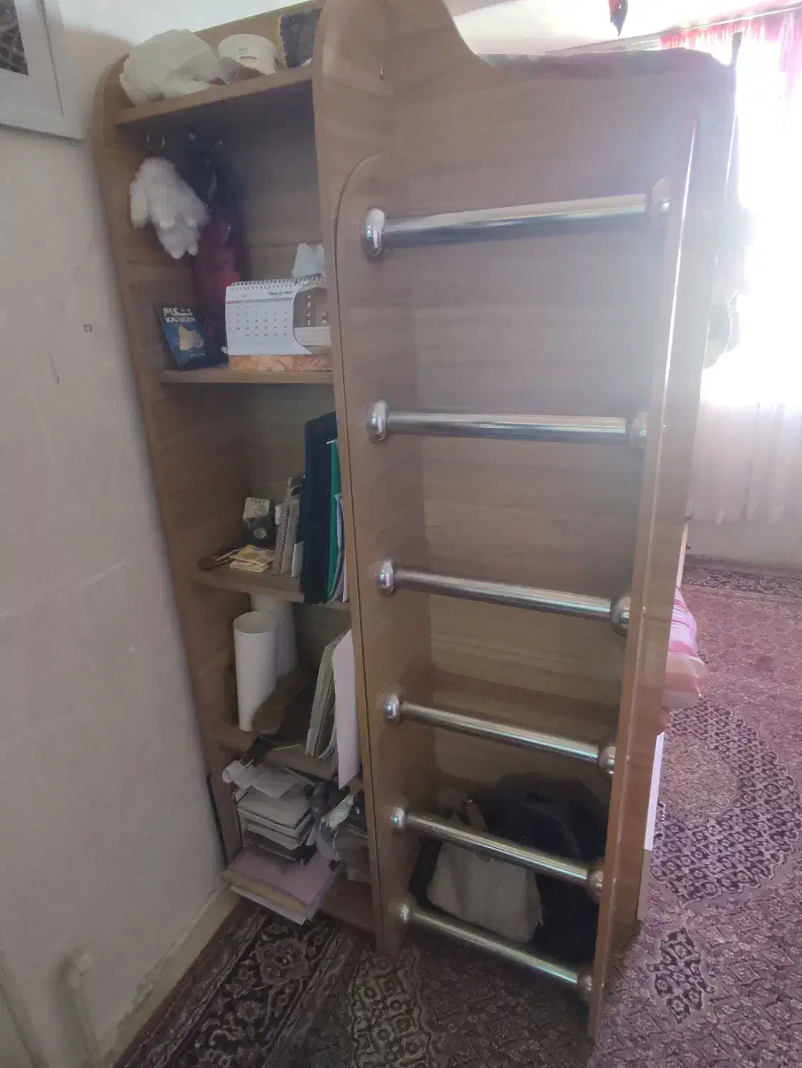 تخت دو طبقه چوبی|تخت و سرویس خواب|اسلام‌شهر, مسکن مهر اسلاشهر (شهرک امام خمینی)|دیوار