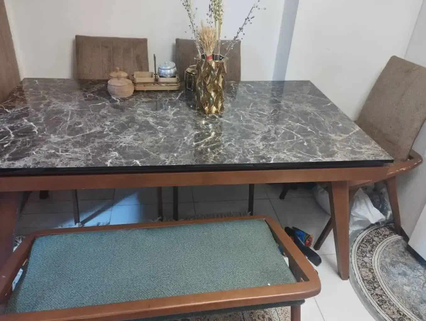 مبلمان ۷ نفره و میز ناهار خوری ۶ نفره در حد نو|مبلمان خانگی و میز عسلی|تهران, شهران جنوبی|دیوار