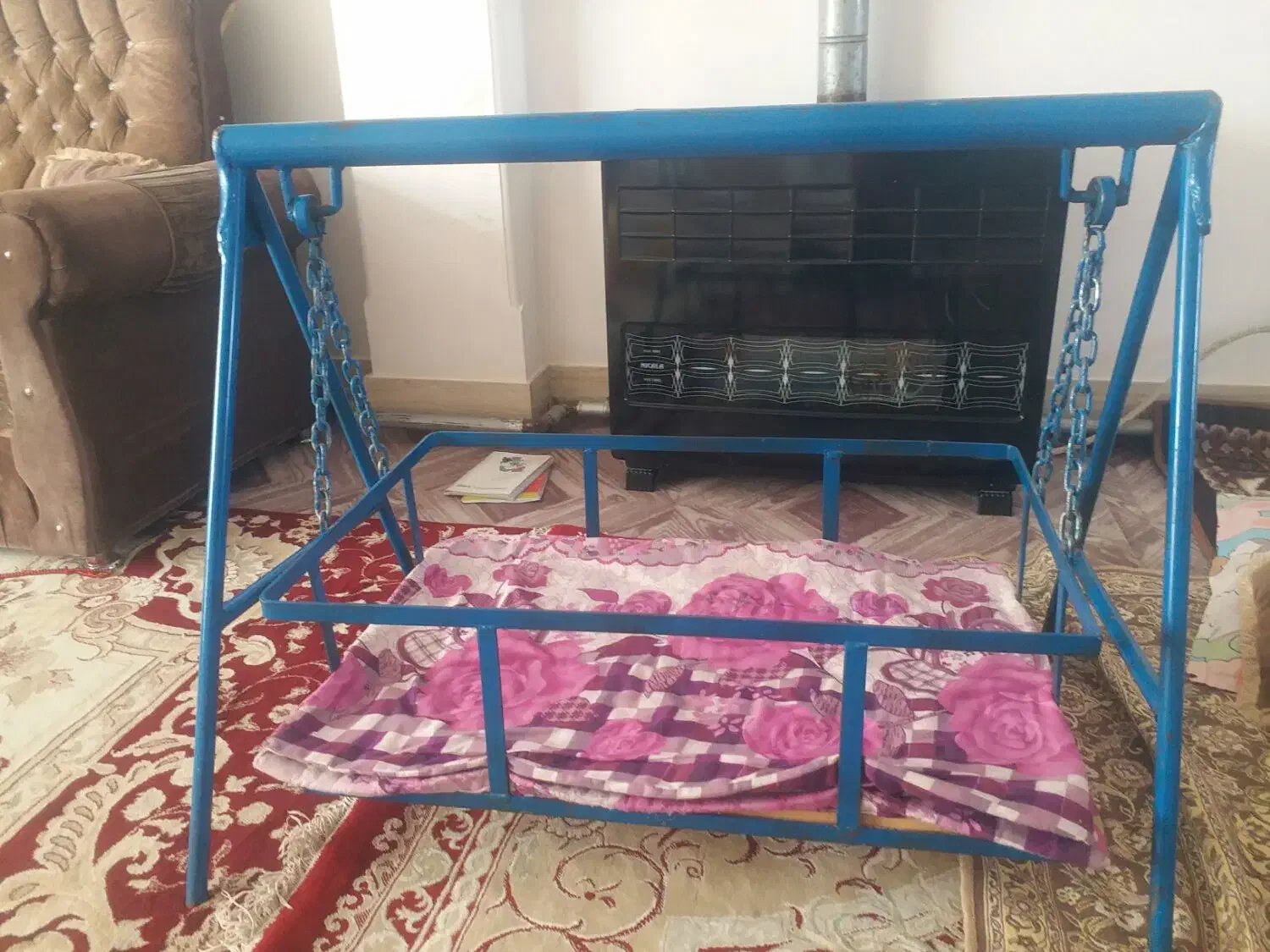 گهواره کودک|تخت و سرویس خواب|میاندوآب, |دیوار