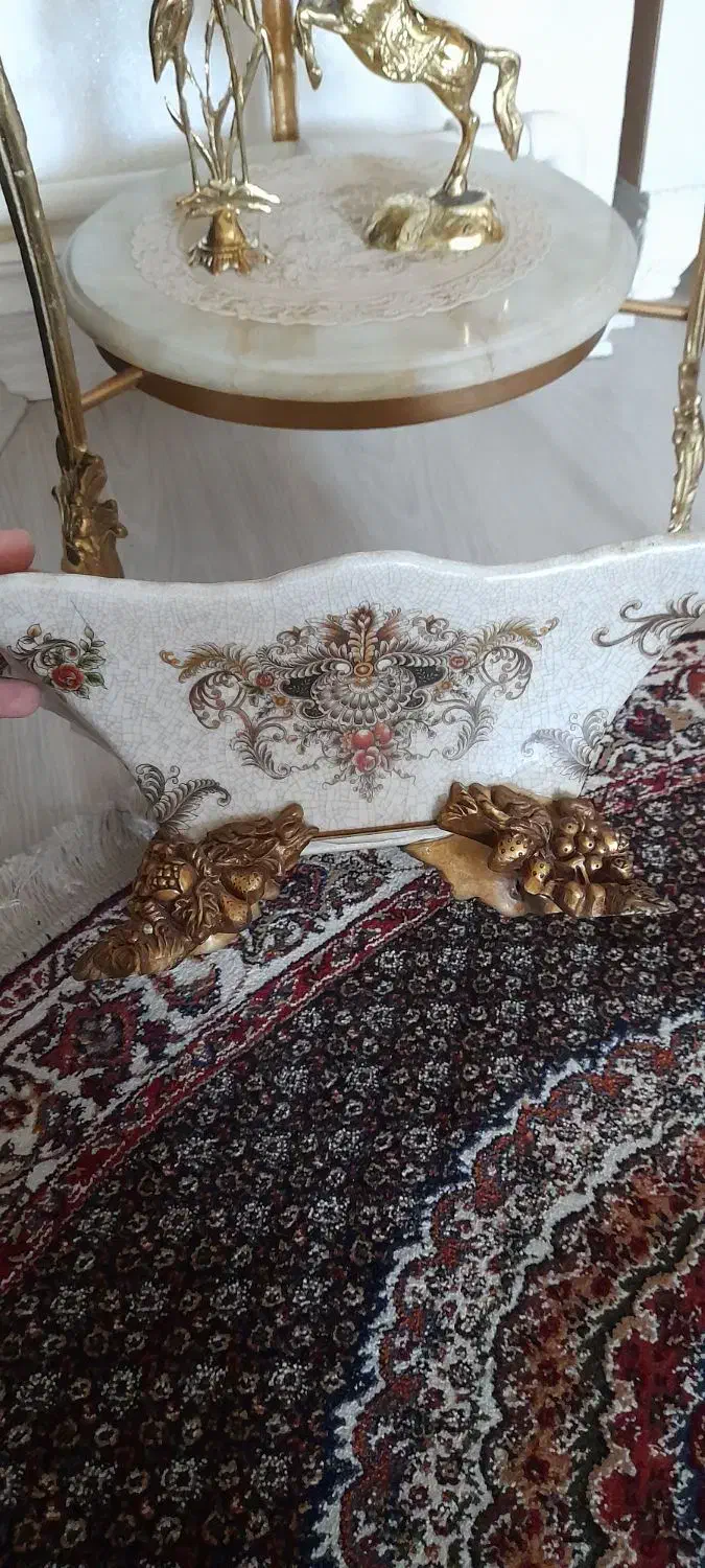 کشکول زیر خاکی|کلکسیون اشیاء عتیقه|تبریز, |دیوار