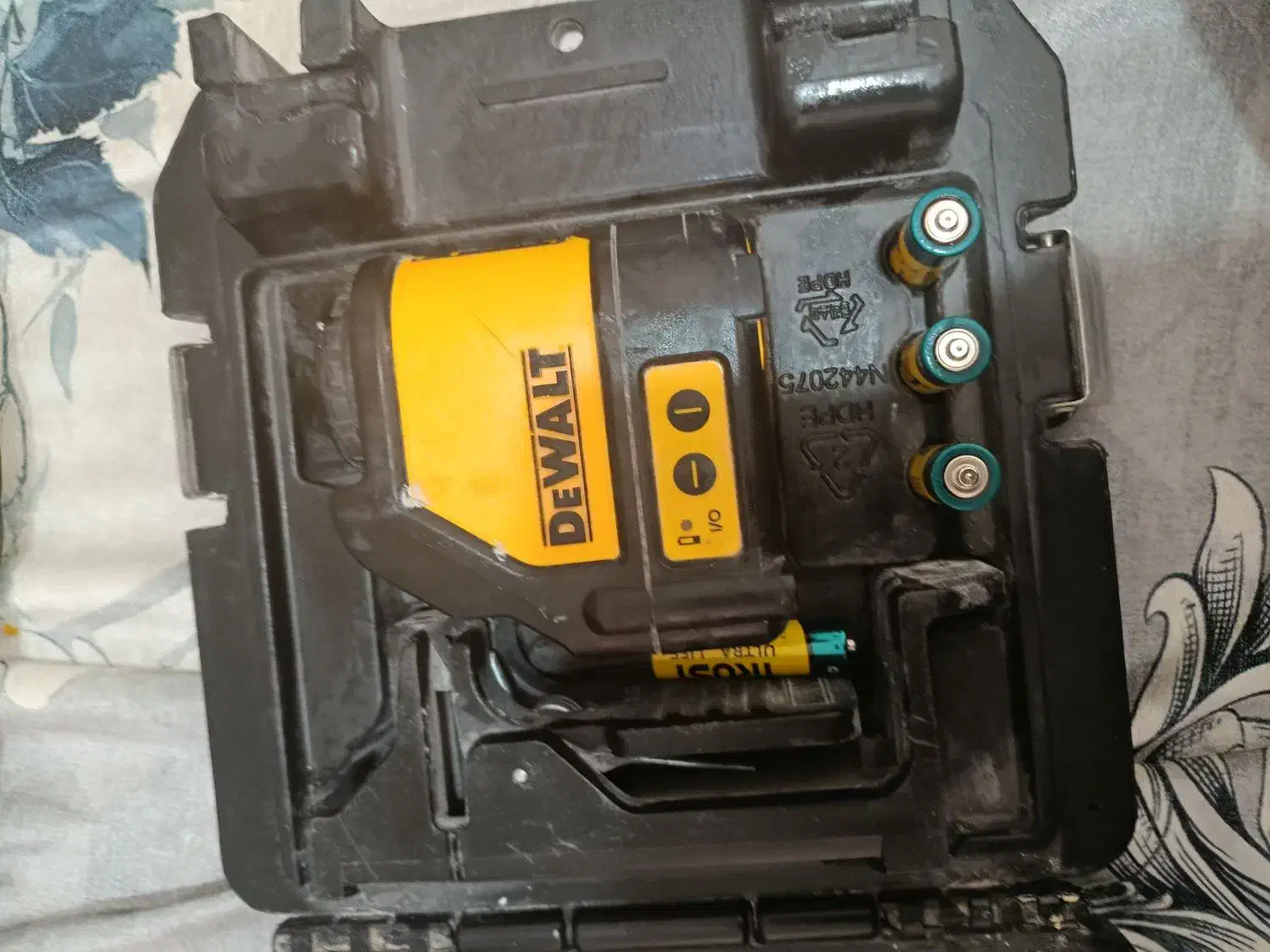 میخکوب و تراز لیزری|ابزارآلات|کرج, فاز ۴ مهرشهر|دیوار