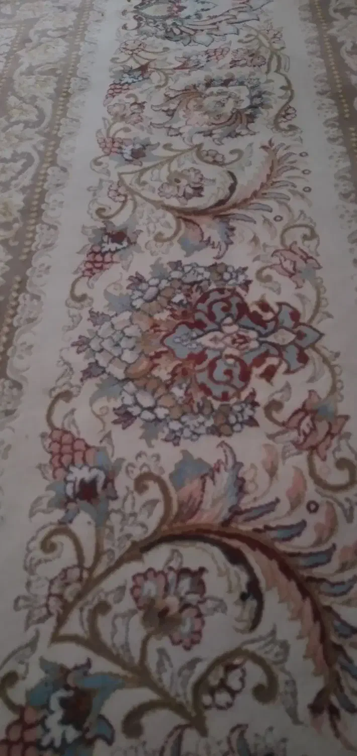 یک تخته فرش ۱۲۰۰شانه ۹متری|فرش|ری, فیروزآباد|دیوار