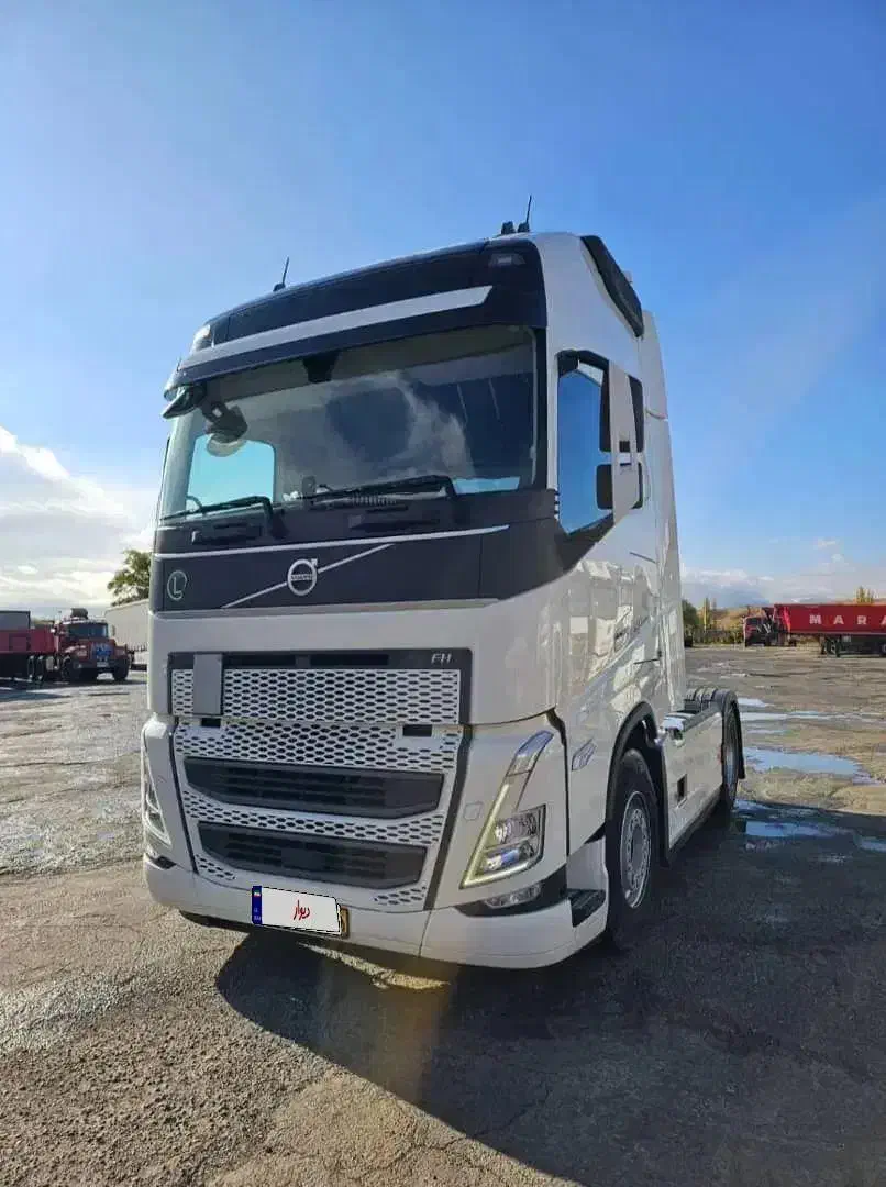 ولوو نیوفیس ۲۰۲۲|خودرو سنگین|بستان آباد, |دیوار