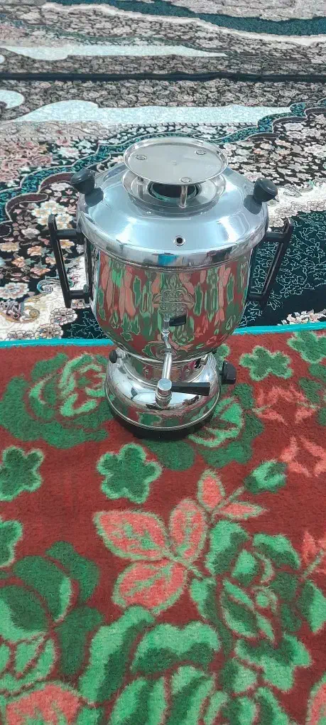 سماور 6 لیتری تمیز|سماور، چای‌ساز، قهوه‌ساز|خاوه, |دیوار