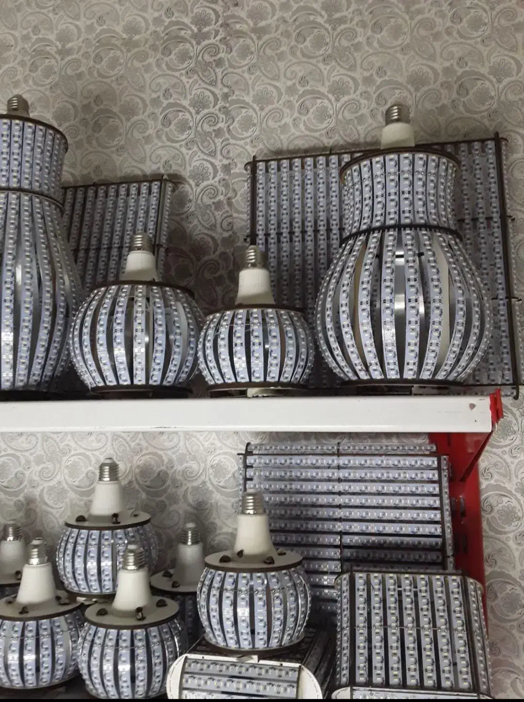 لامپ ال ای دی دست ساز (نیازی)|لامپ و چراغ|خرمآباد, |دیوار