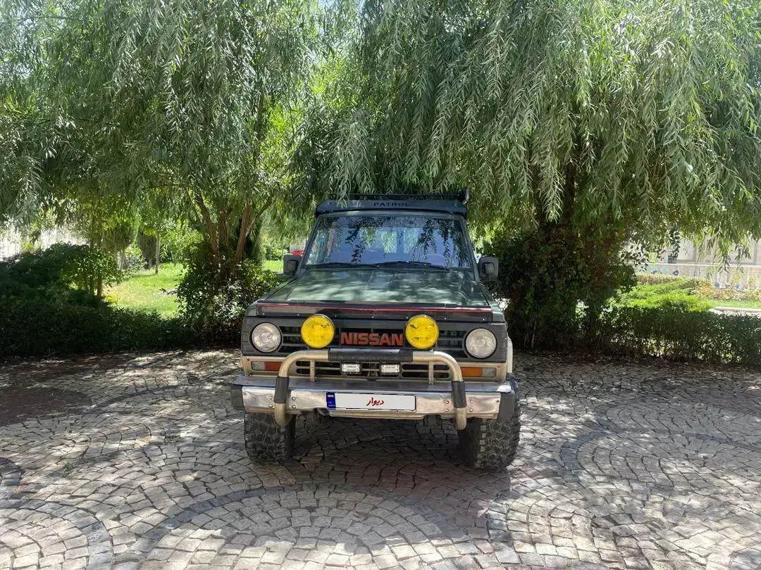 پاترول ۴در ۴ سیلندر بدون رنگ ۱۲سال خواب بوده ماشین|خودرو سواری و وانت|مشهد, هنرستان|دیوار