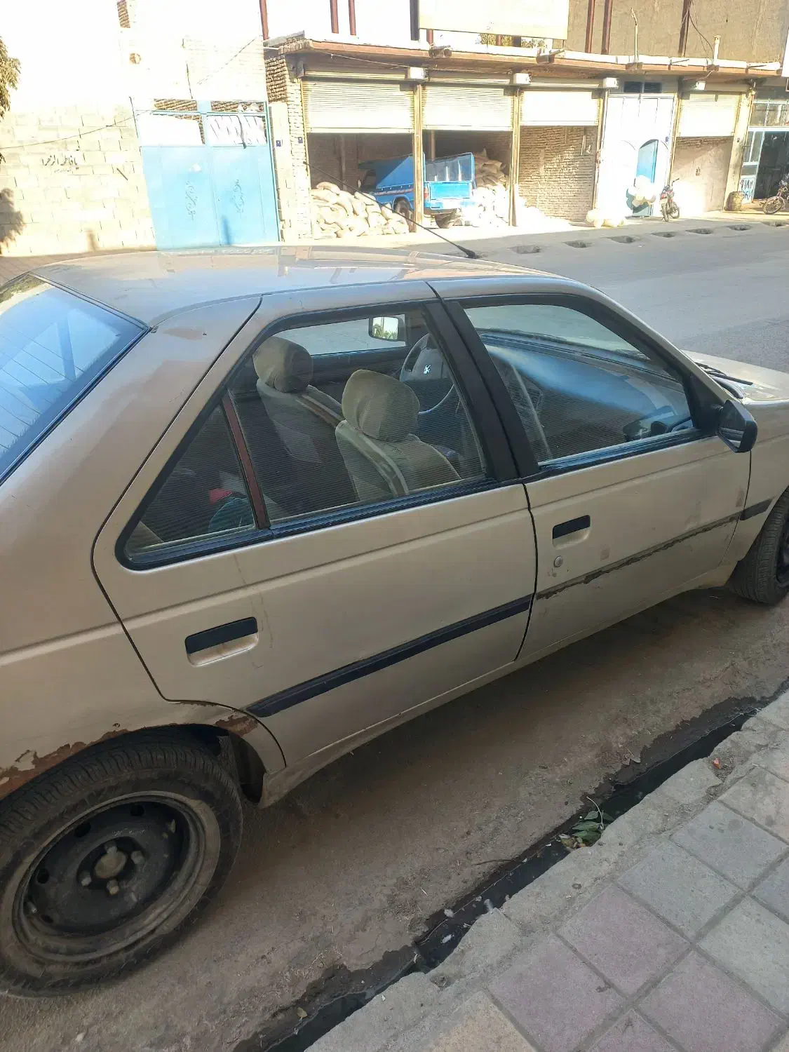 پژو ۴۰۵|خودرو سواری و وانت|همدان, |دیوار