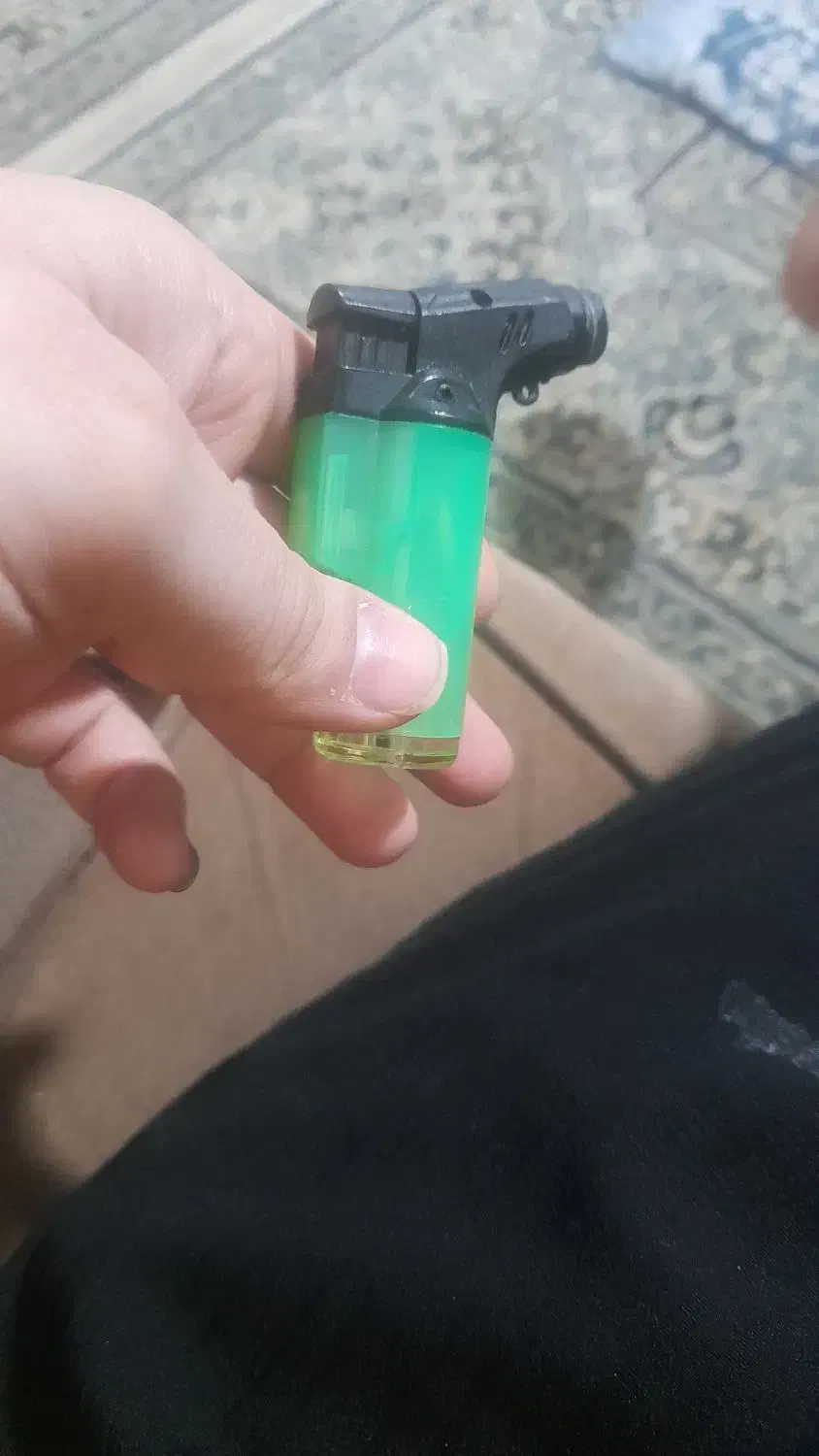 فندک موشکی|کلکسیون اشیاء عتیقه|اقبالیه, |دیوار