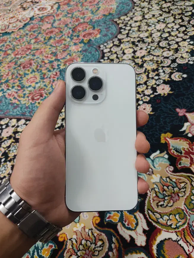 اپل iPhone 13 Pro با حافظهٔ ۲۵۶ گیگابایت|موبایل|زاهدان, |دیوار