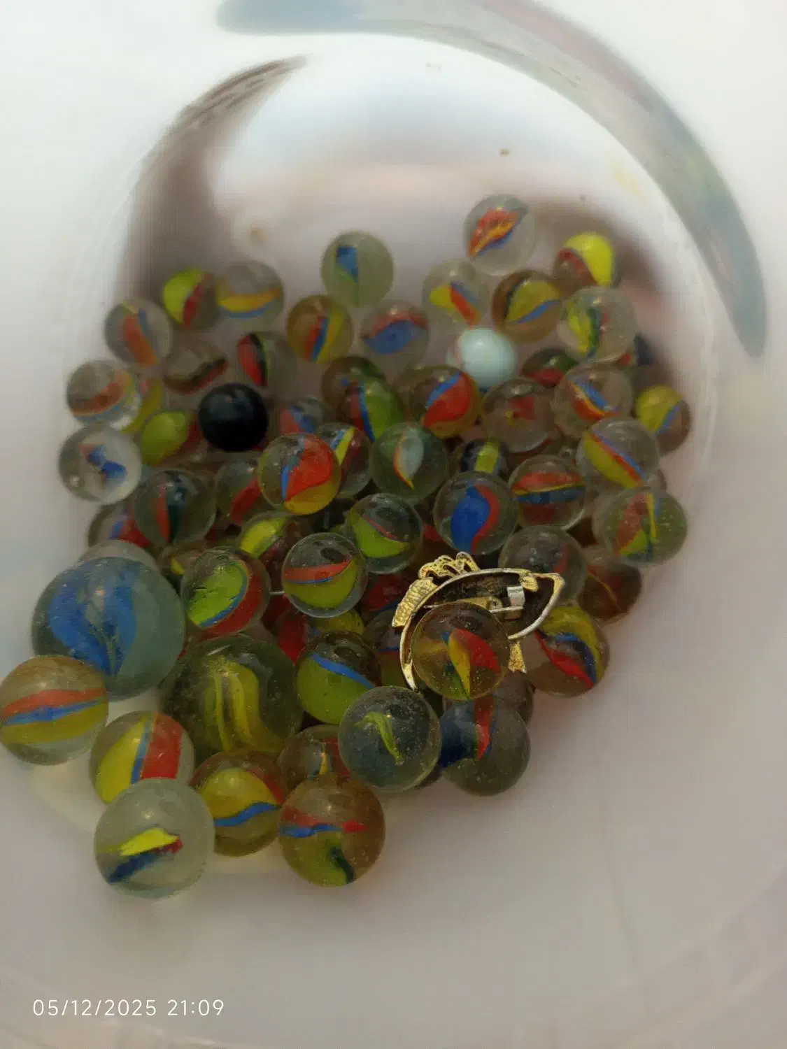 تیله|اسباببازی بچه|بروجرد, |دیوار