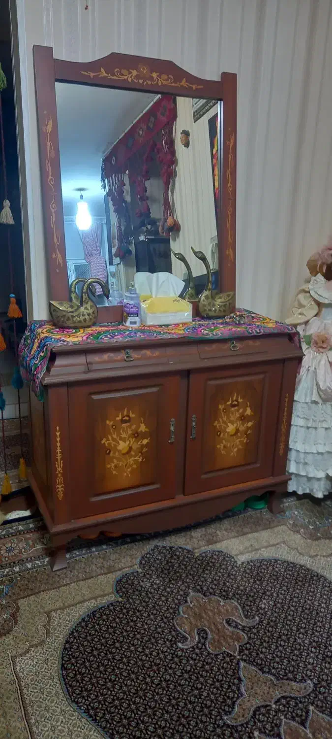 اینه کنسول درحدنو|بوفه، ویترین، کنسول|زاهدان, |دیوار