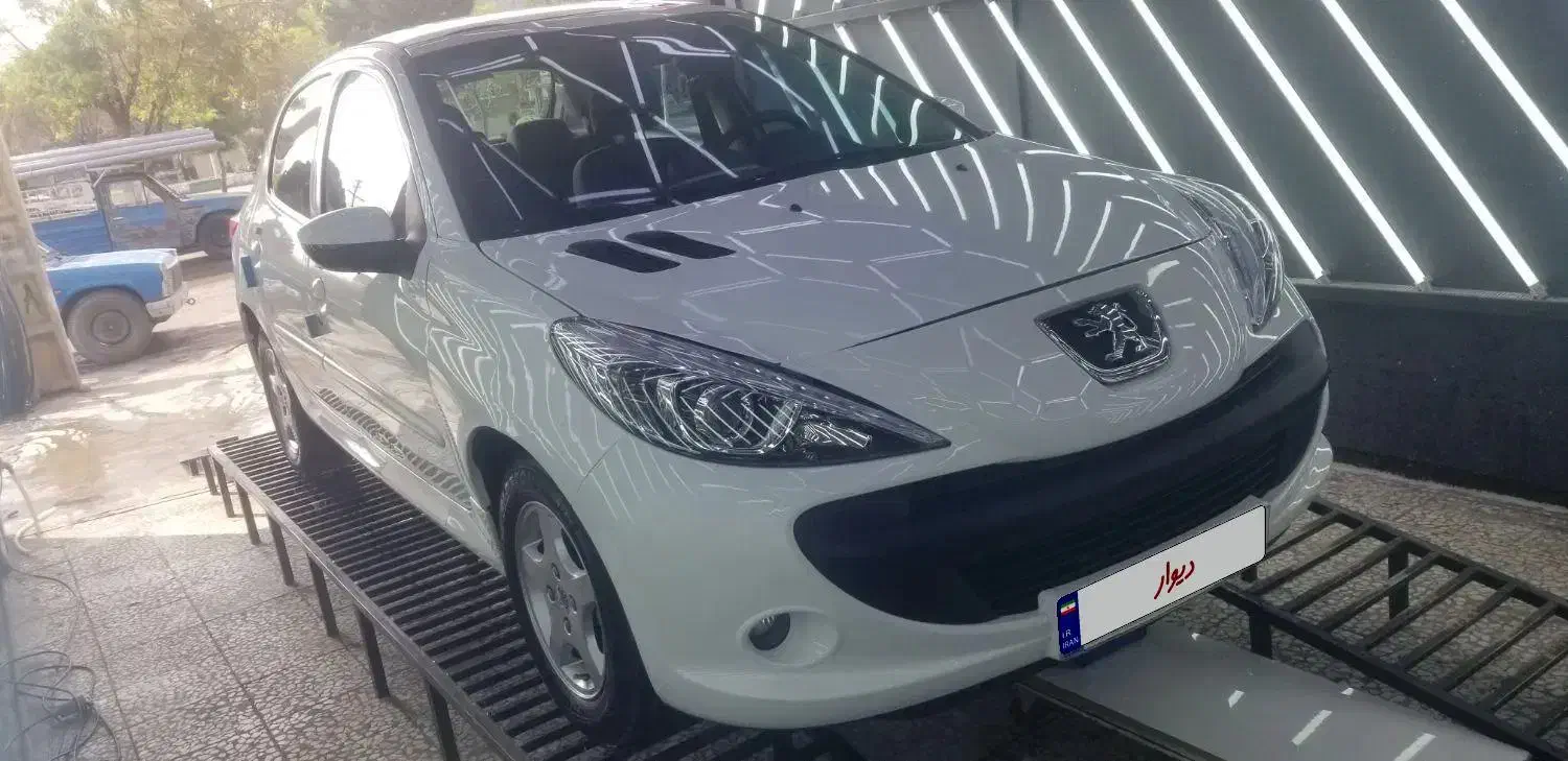 ۲۰۷ پانا صفر|خودرو سواری و وانت|خرمآباد, |دیوار