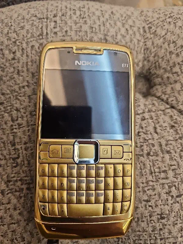nokia e71 کلکسیونی|موبایل|میناب, |دیوار