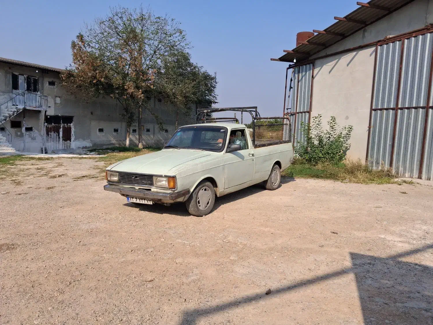 وانت شاسی بدون ضربه|خودرو سواری و وانت|قائمشهر, |دیوار