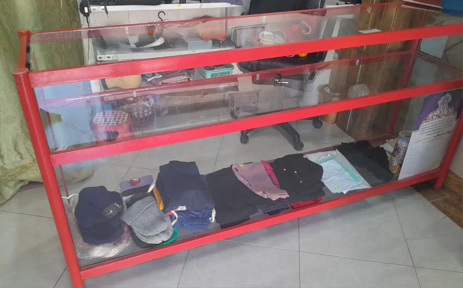 ویترین مغازه|بوفه، ویترین، کنسول|قائن, |دیوار