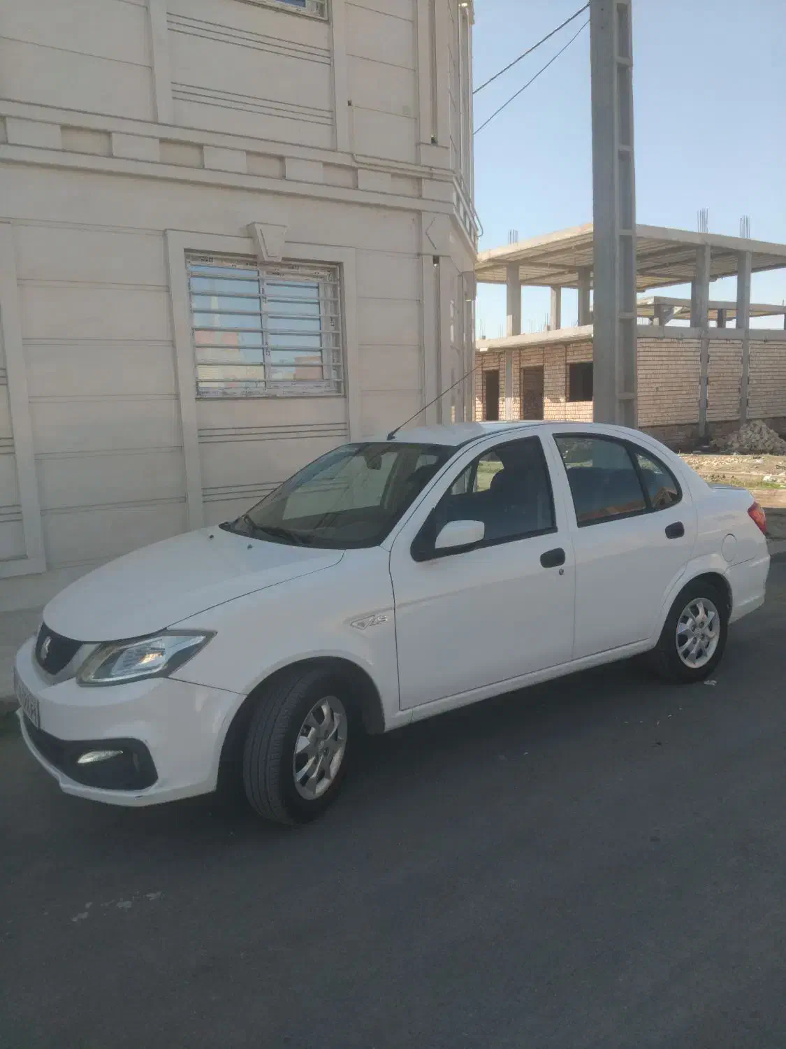 ساینا s 1401|خودرو سواری و وانت|کلاله, |دیوار