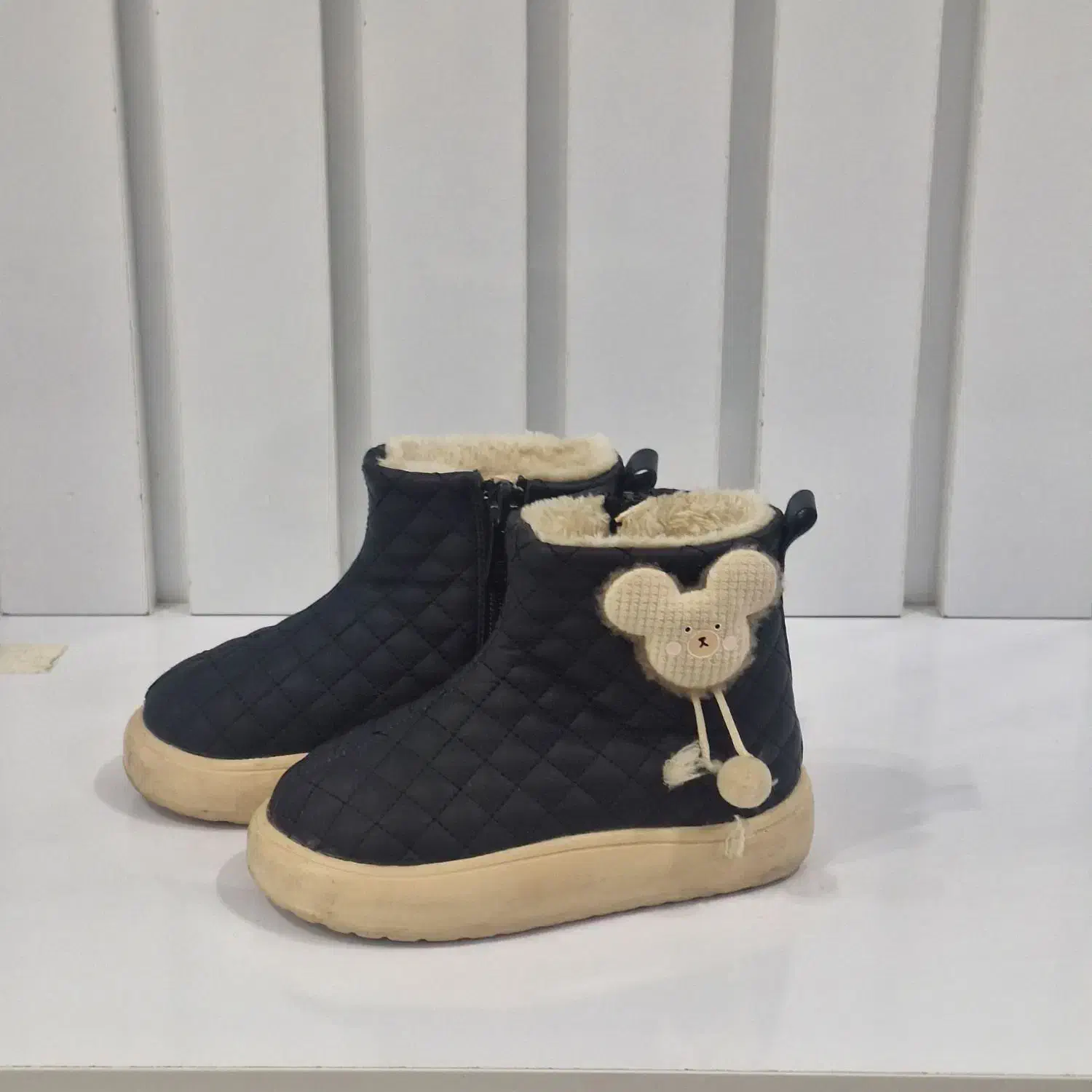 کفش چکمه دخترانه|کفش و لباس بچه|مشهد, فاطمیه|دیوار