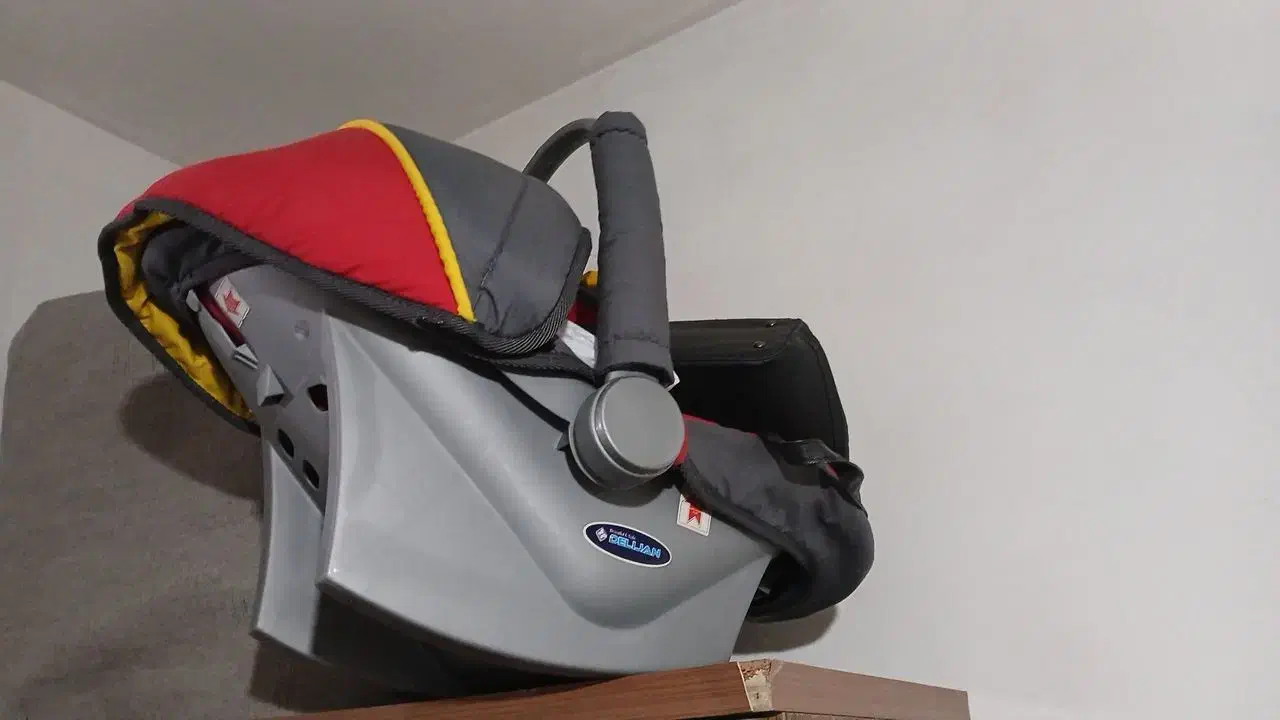 کریر وگهواره وساک|اسباب و اثاث بچه|اسدآباد, |دیوار