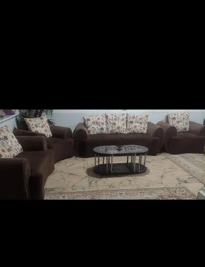 مبل راحتی|مبلمان خانگی و میز عسلی|شیراز, باهنر|دیوار
