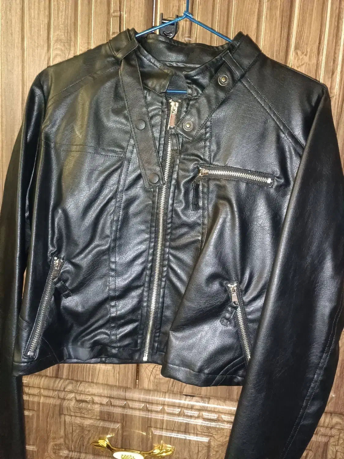 کت چرم و لی با سایز 1 ب 36تا 38میخوره|لباس|کرمان, |دیوار