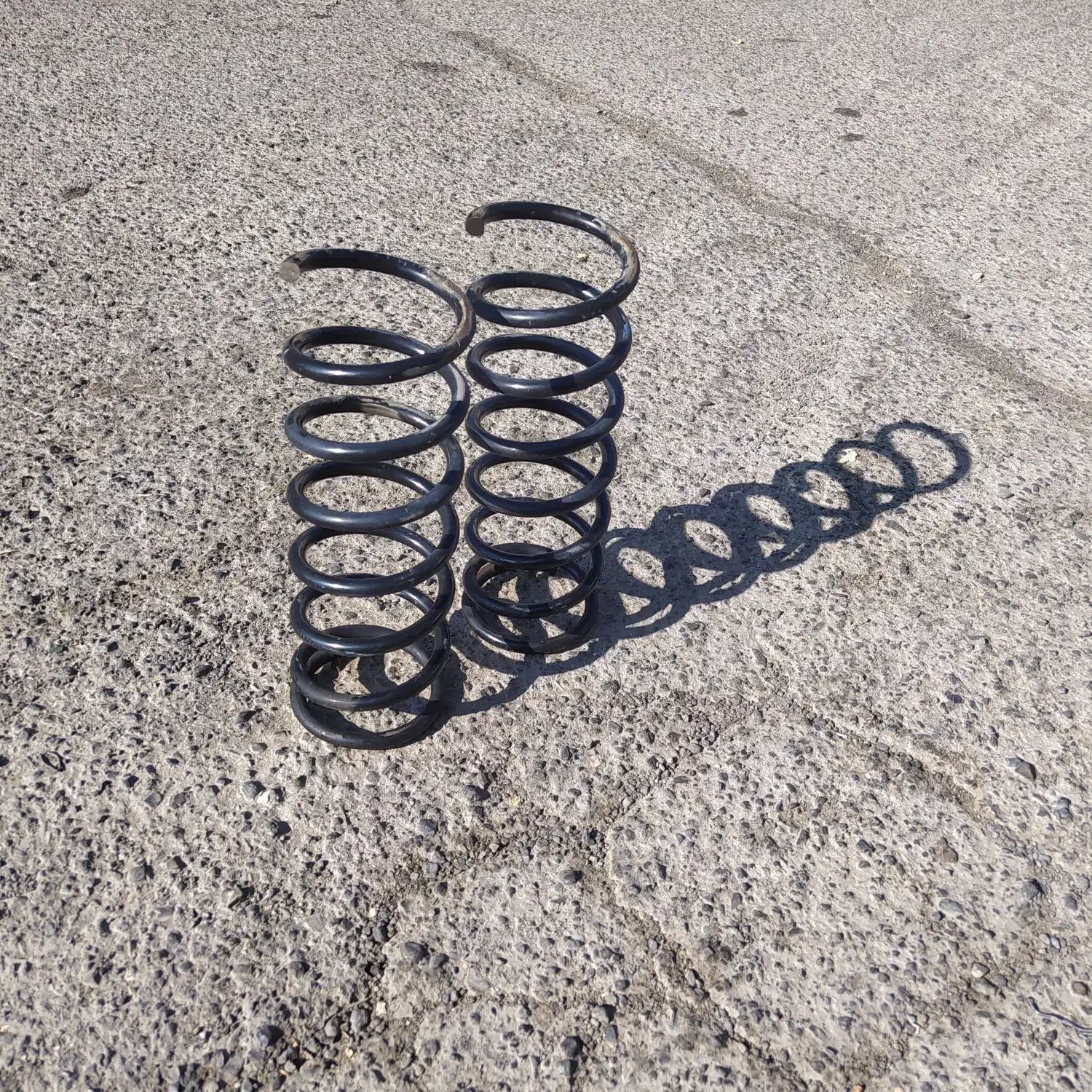 فنرلول ساینا یک جفت جلو|قطعات یدکی و لوازم جانبی|کرج, شهرک شهرداری|دیوار