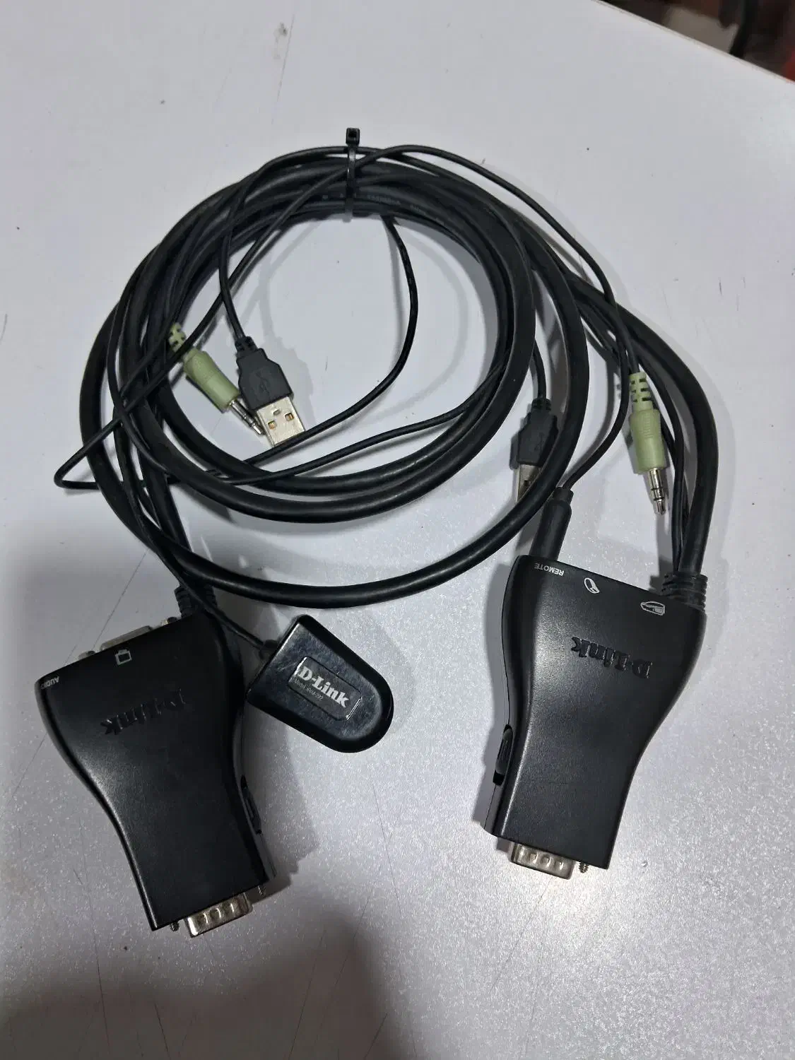 DLINK KVM222 KVM Switch|قطعات و لوازم جانبی رایانه|سنندج, |دیوار