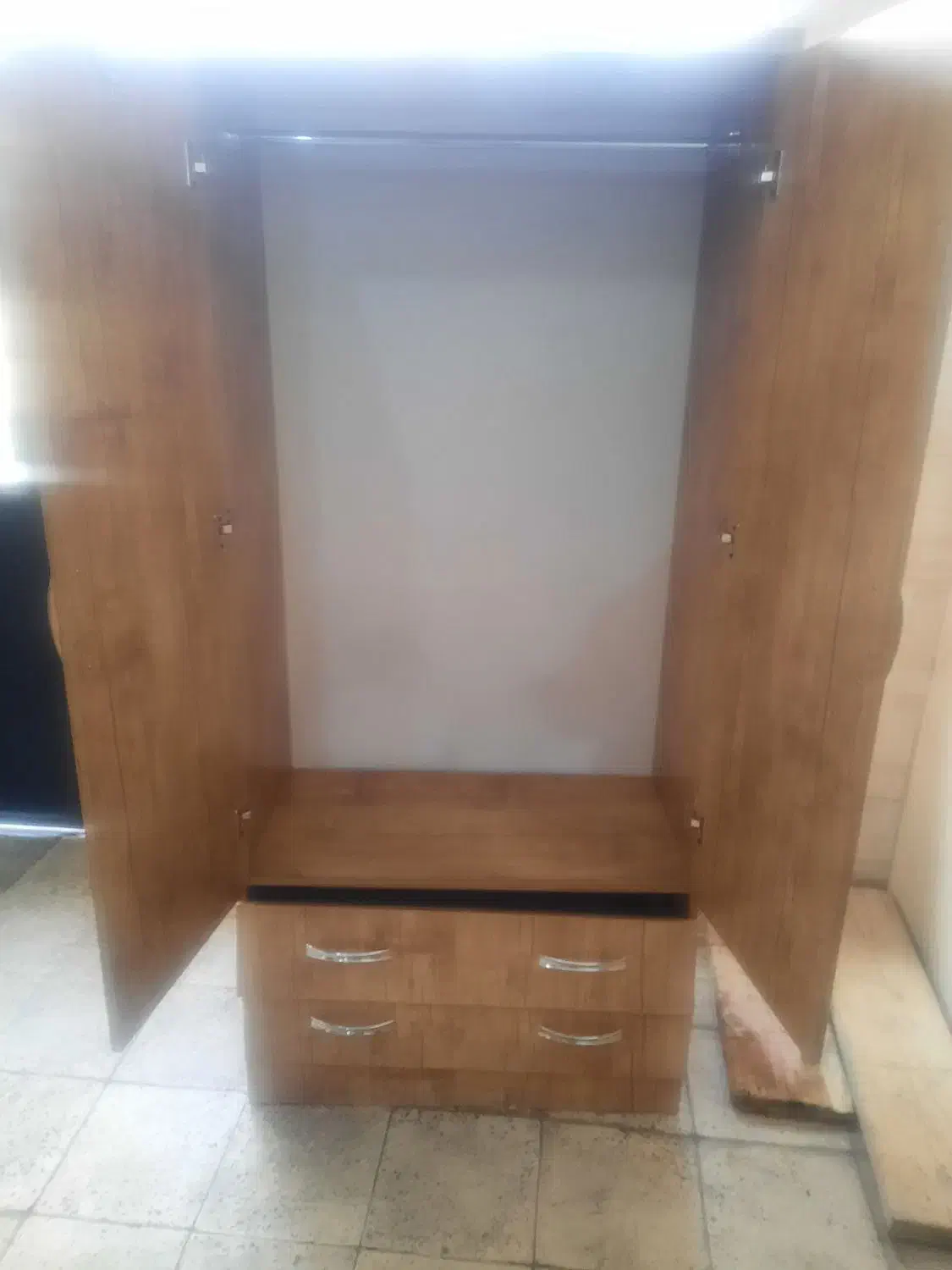 کمدلباس|جاکفشی، کمد، دراور|کرج, حصارک پایین|دیوار