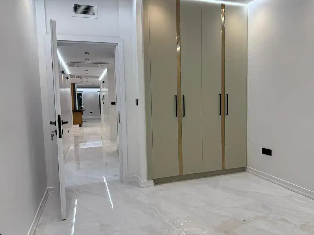 ۱۹۰ متر / فول بازسازی شده/نیمه فرنیش/مهستان