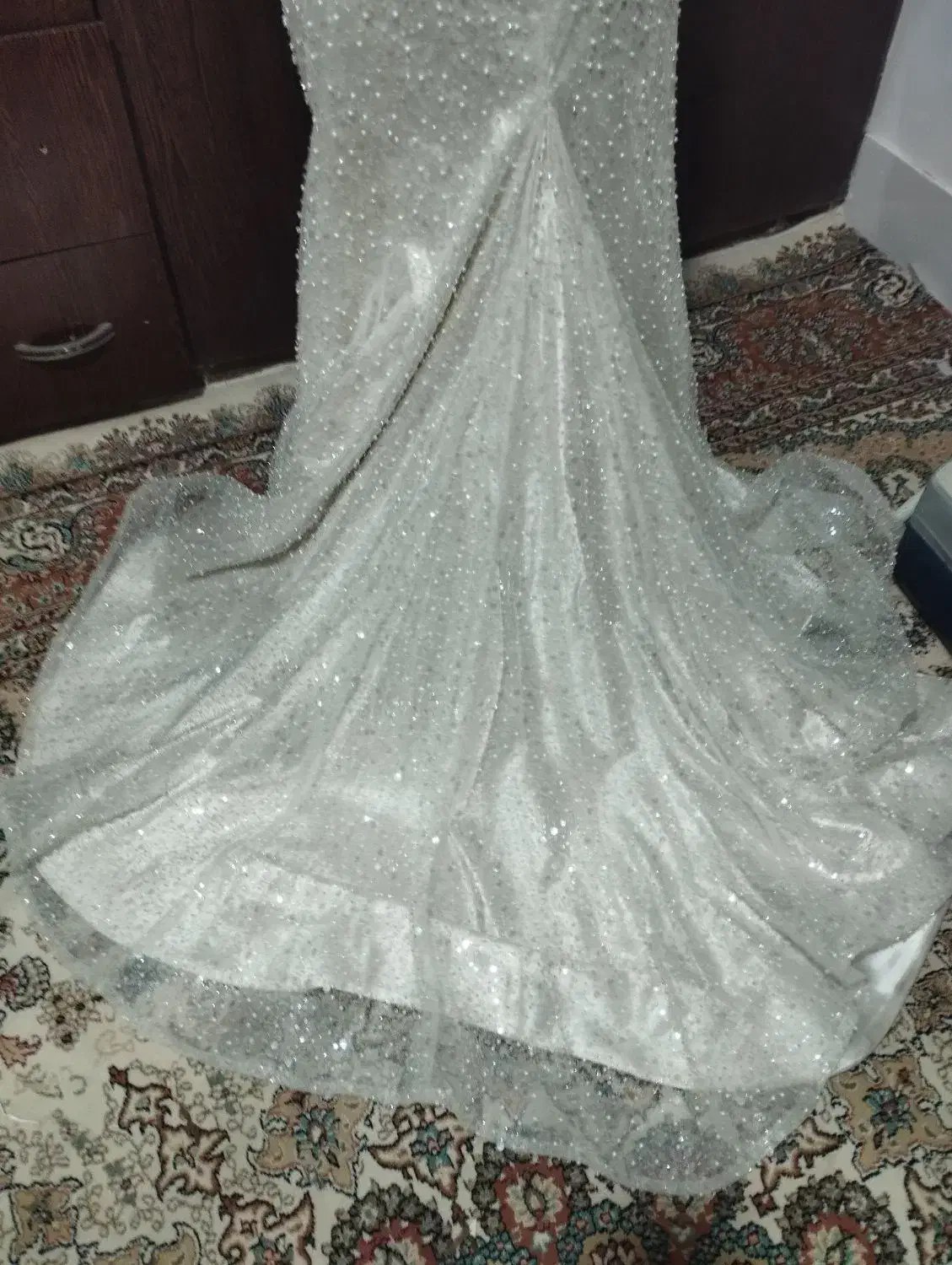 لباس شب|لباس|مشهد, خواجه ربیع|دیوار