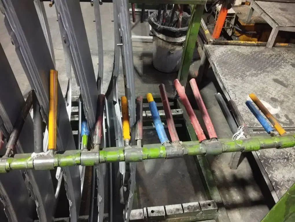 ماشین 131و|خودرو سواری و وانت|بم, |دیوار