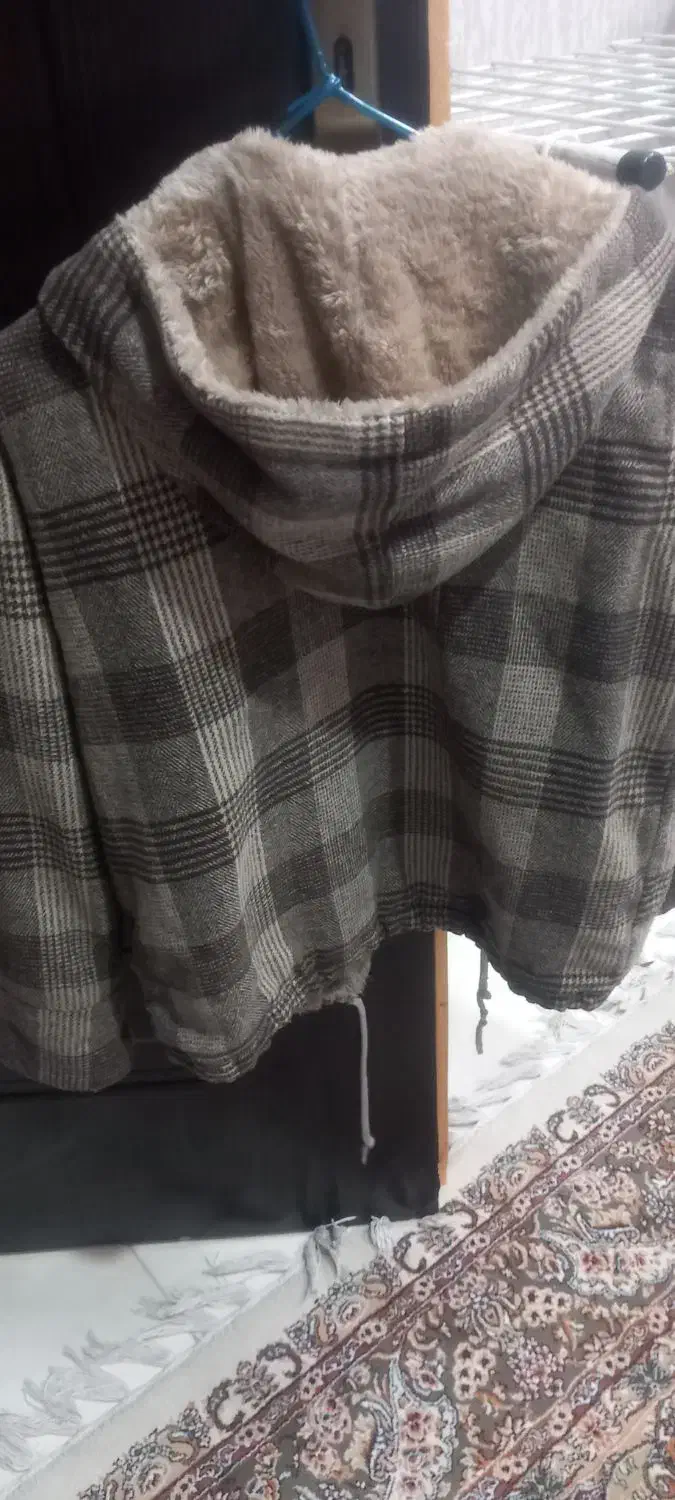 کاپشن داخل خز|کفش و لباس بچه|تربتحیدریه, نواب صفوی|دیوار