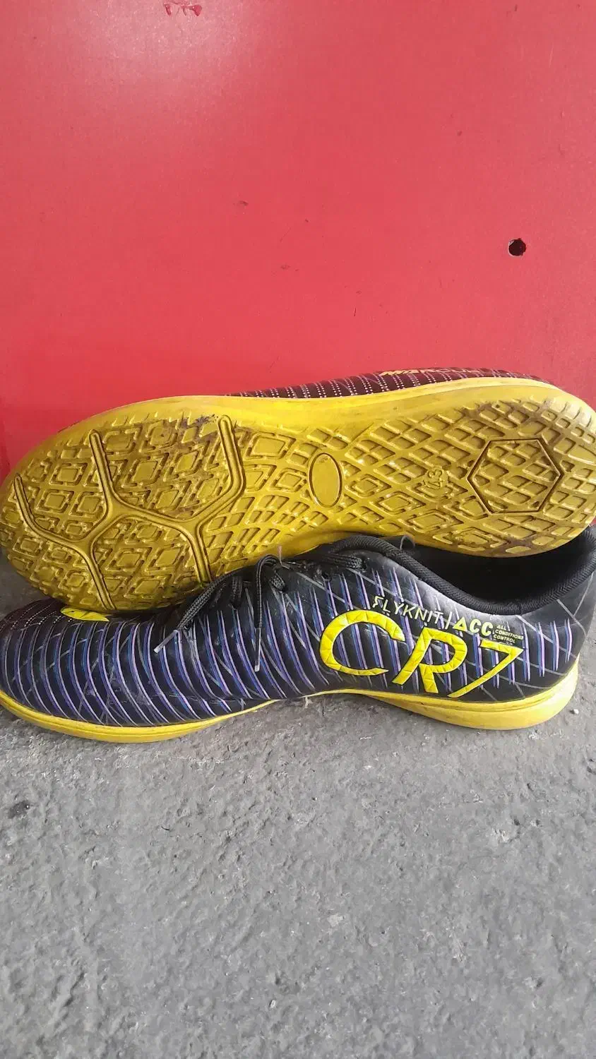 کفش سالن|ورزش‌های توپی|هشتگرد, شهرک وحدت|دیوار