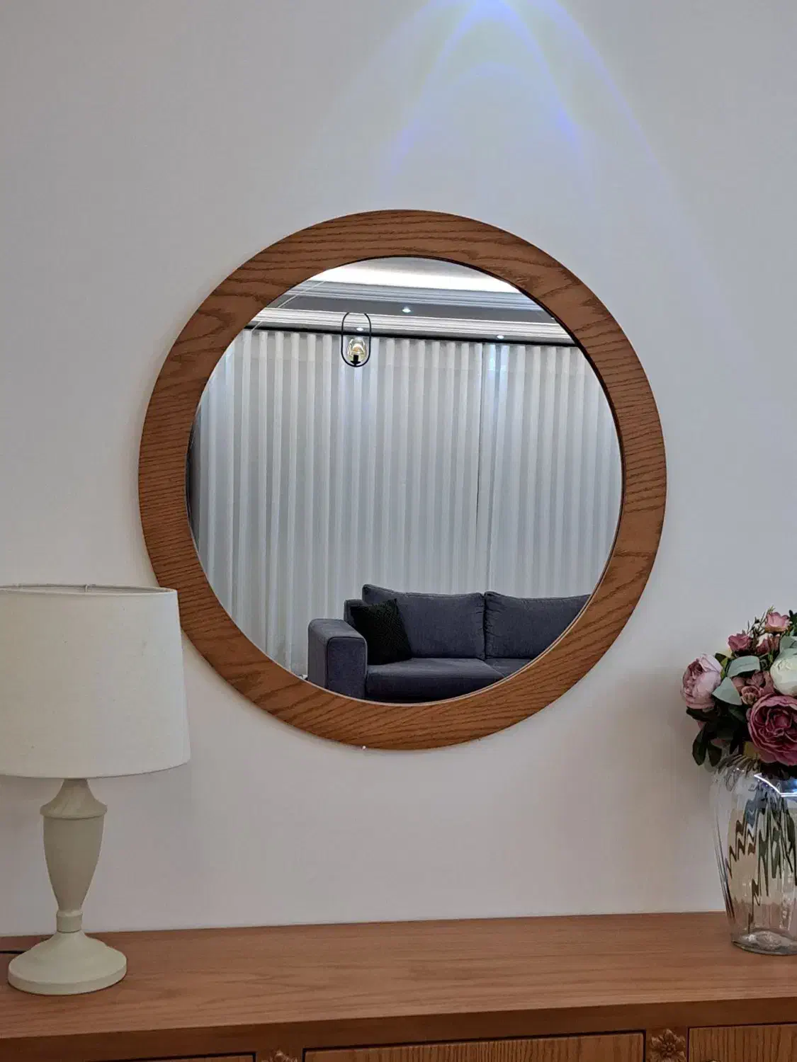 آینه گرد دور چوب|آینه|میانه, |دیوار