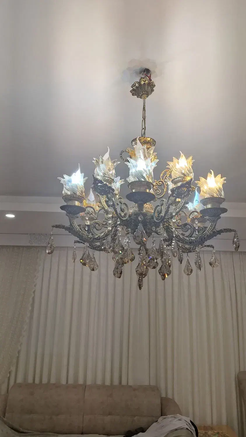 لوستر ۱۲ شعله|لوستر و چراغ آویز|فردیس, فردیس|دیوار