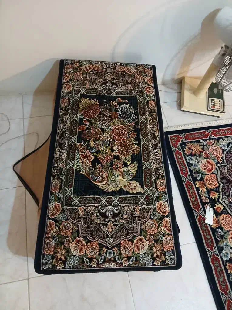 فرش.بوفه.سفره لحاف ۴تیکه .پتوسرویس قاشق چنگال|ظروف سرو و پذیرایی|نهاوند, |دیوار