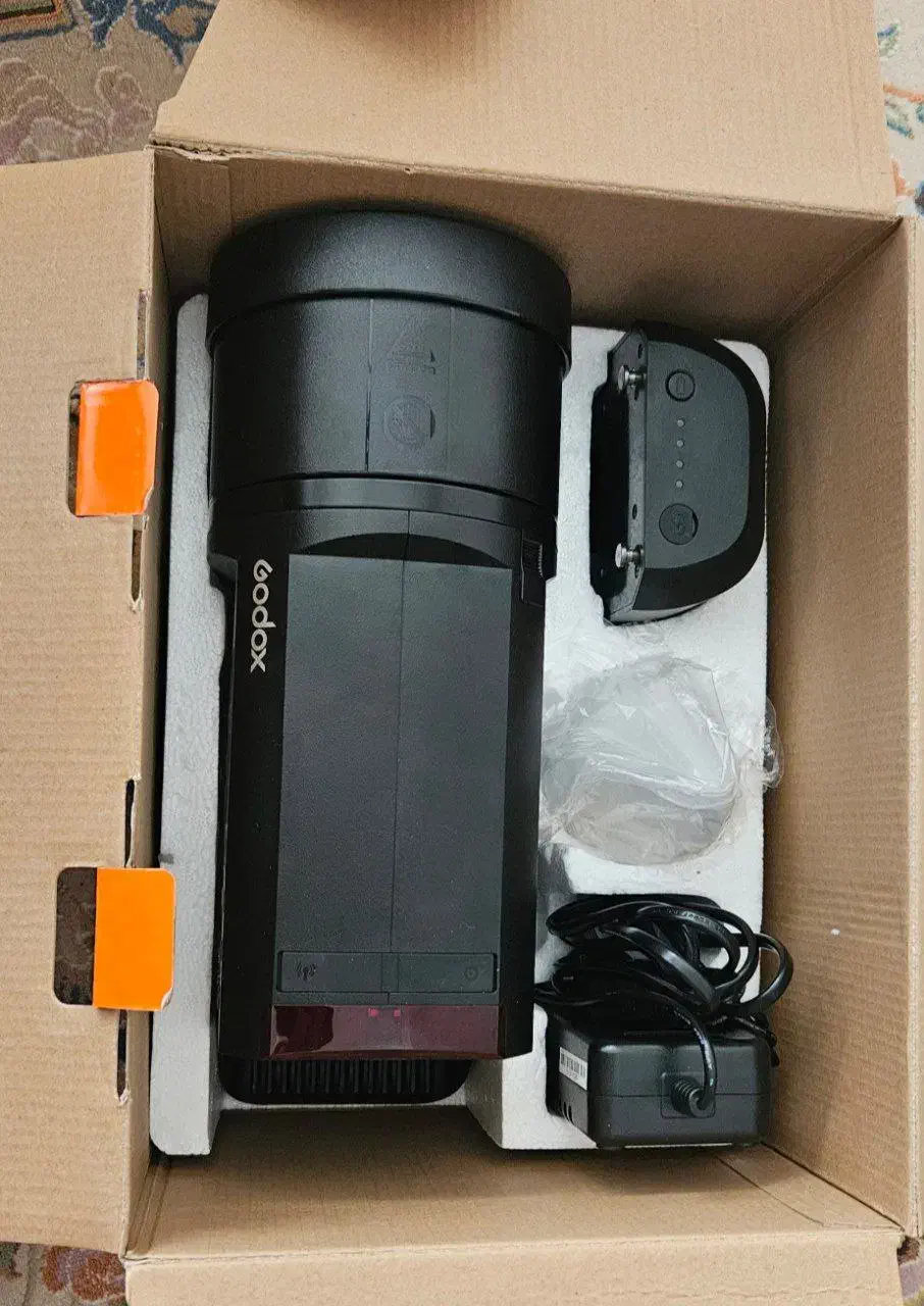 فلاش پرتابل گودکس Godox AD600 Pro|دوربین عکاسی و فیلمبرداری|تهران, فاطمی|دیوار