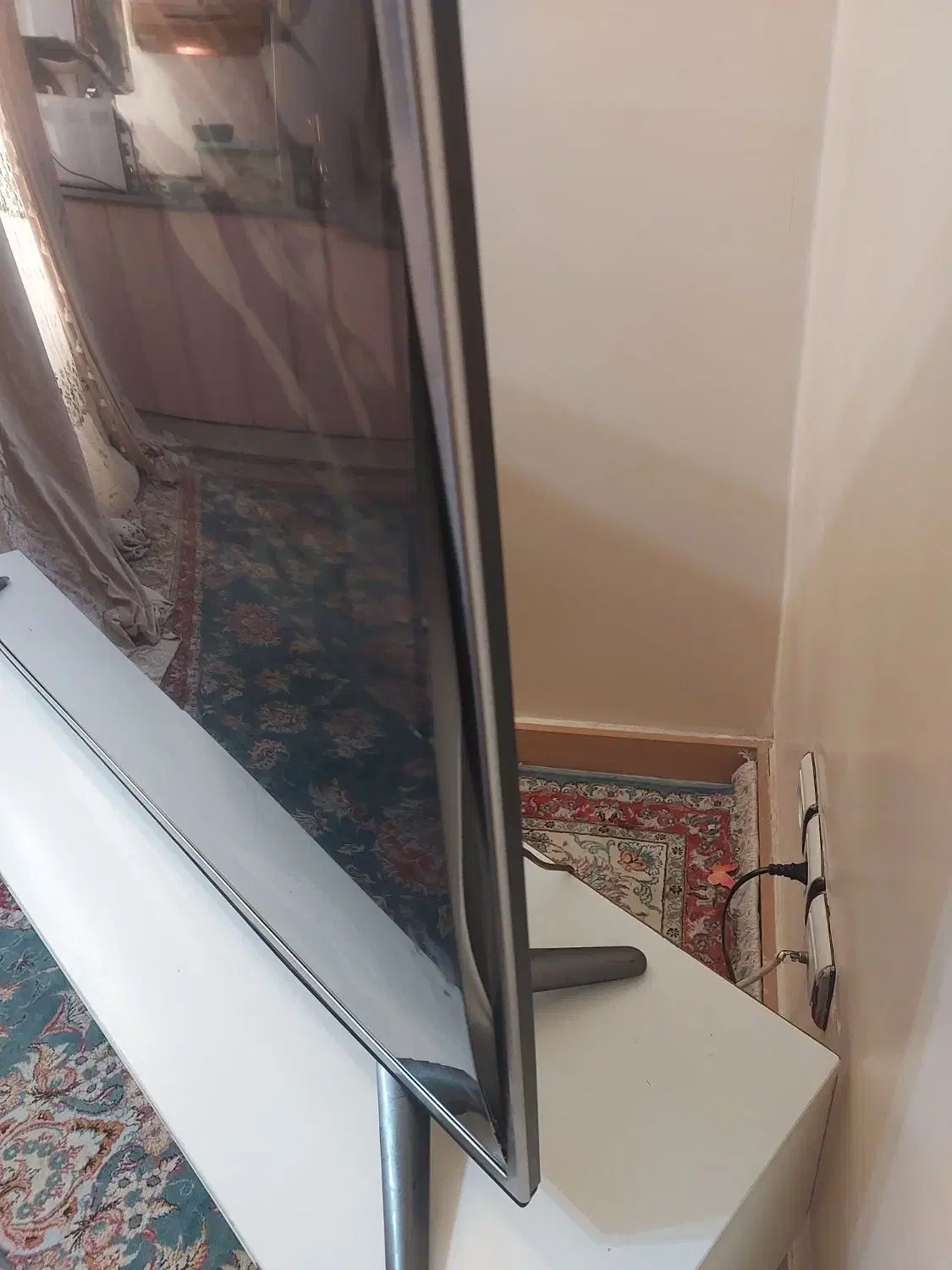 ال ای دی ایکس ویژن فول ۵۵ شیشه شکسته|تلویزیون و پروژکتور|دهدشت, |دیوار