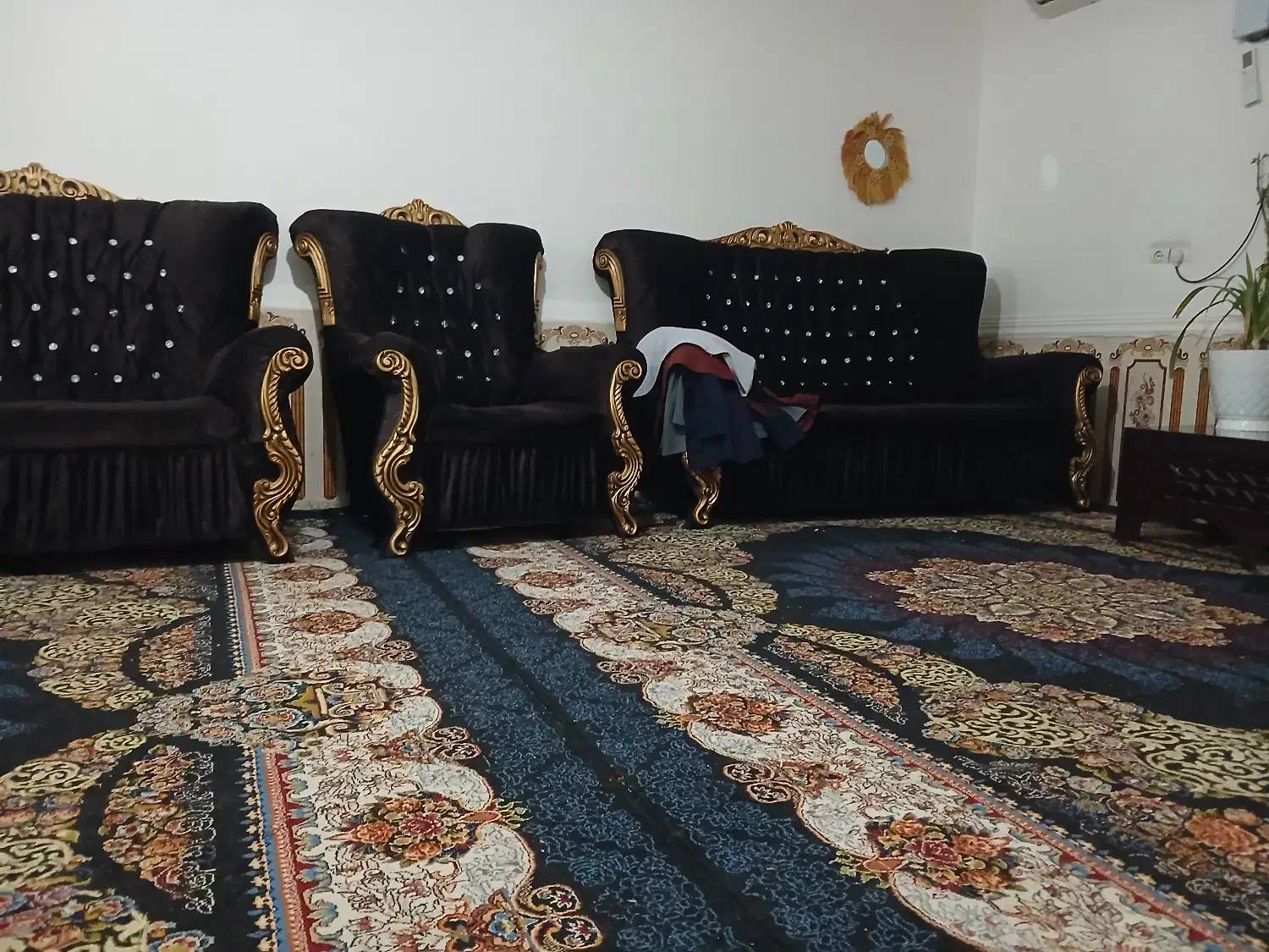 مبل|مبلمان خانگی و میز عسلی|زرین دشت (فارس), |دیوار