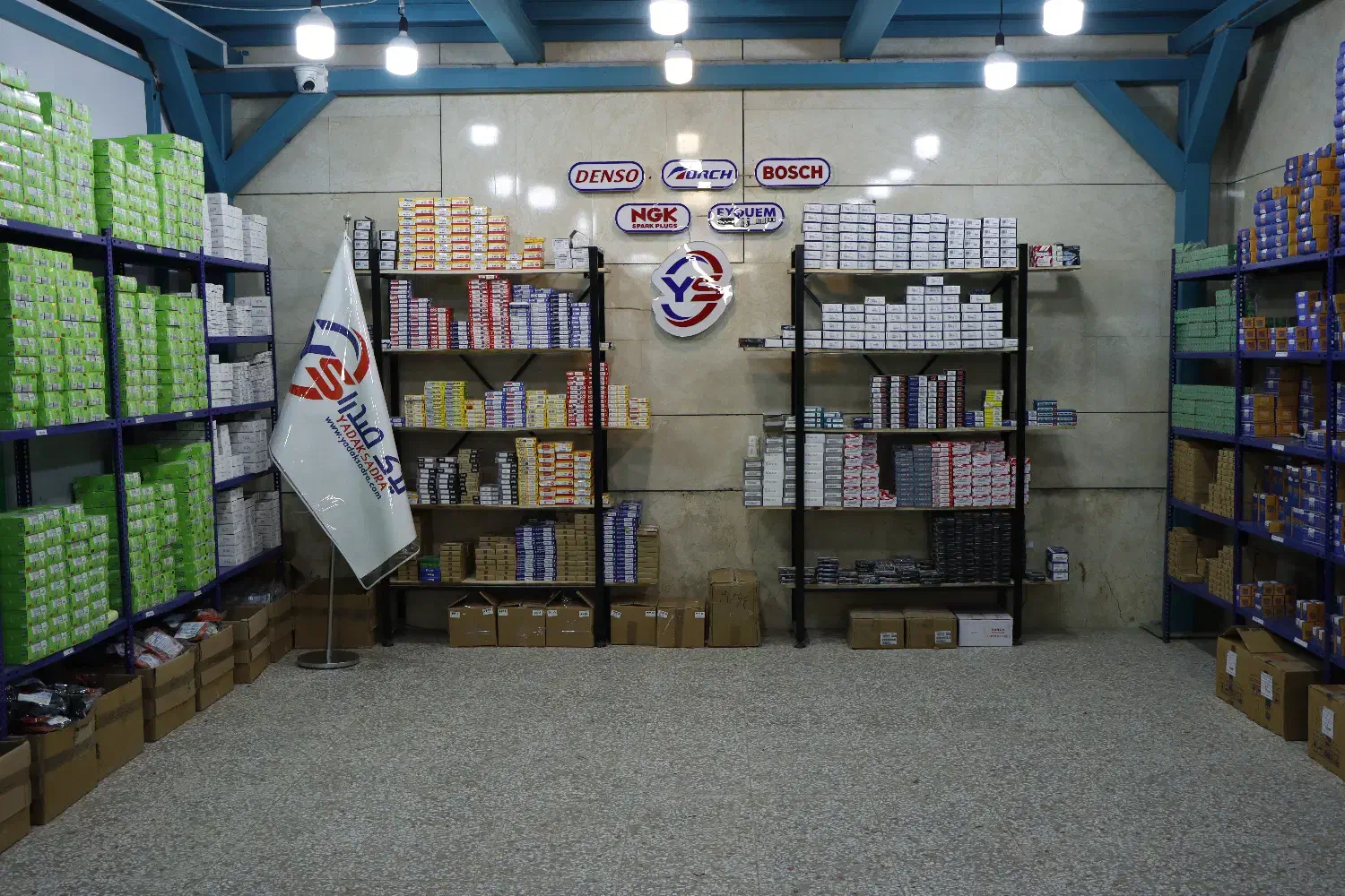 فروش عمده شمع خودرو با قیمت و شرایط استثنائی|قطعات یدکی و لوازم جانبی|آمل, |دیوار